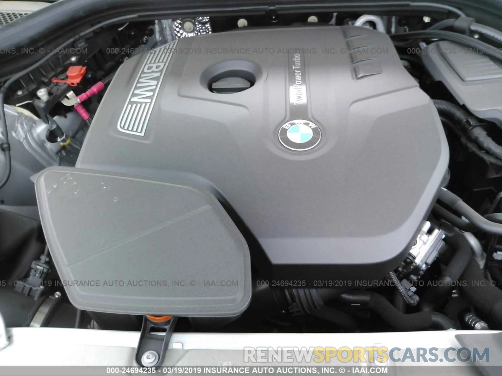 10 Photograph of a damaged car 5UXTR7C54KLF32616 BMW X3 2019