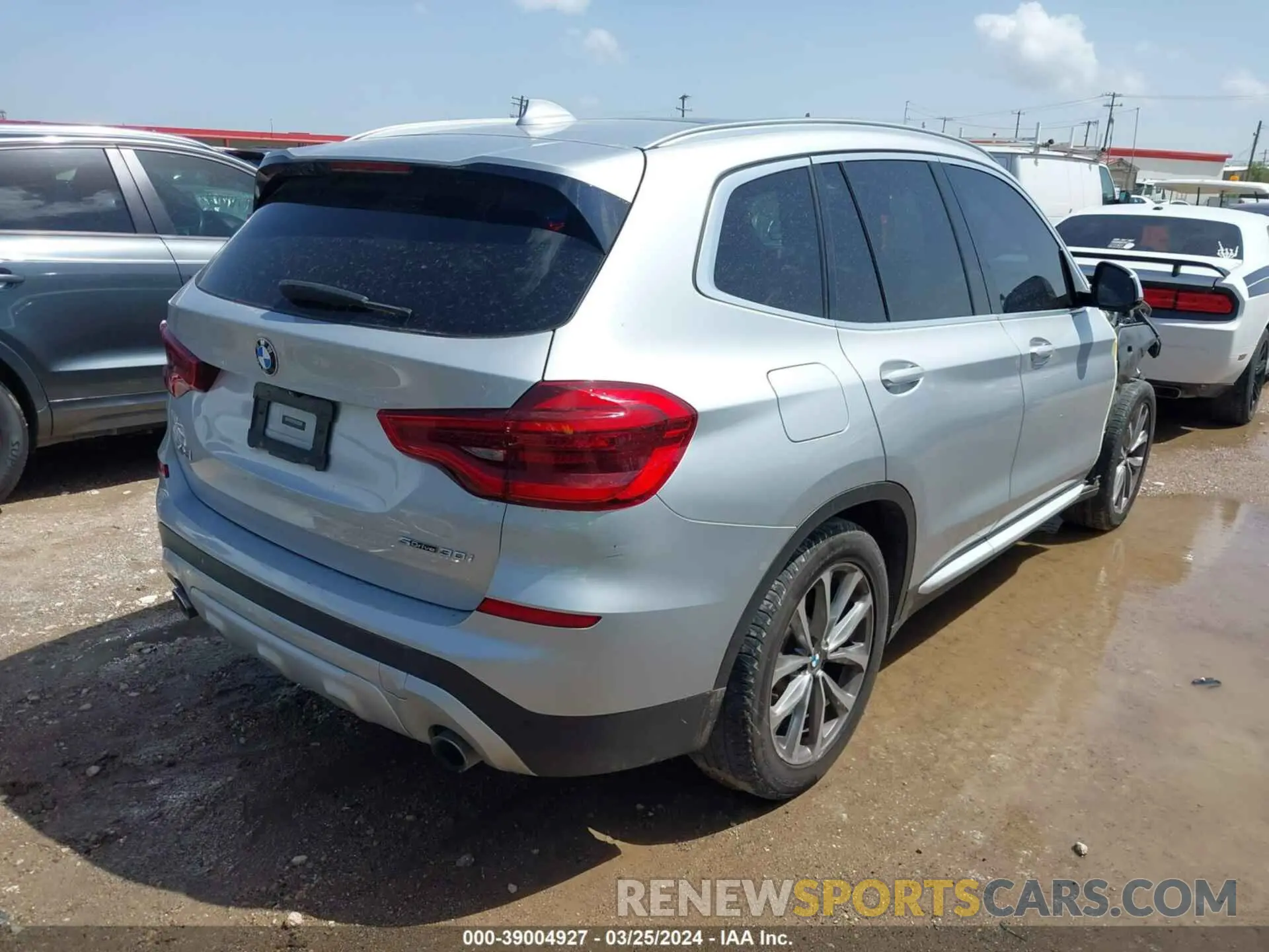 4 Photograph of a damaged car 5UXTR7C54KLF33667 BMW X3 2019