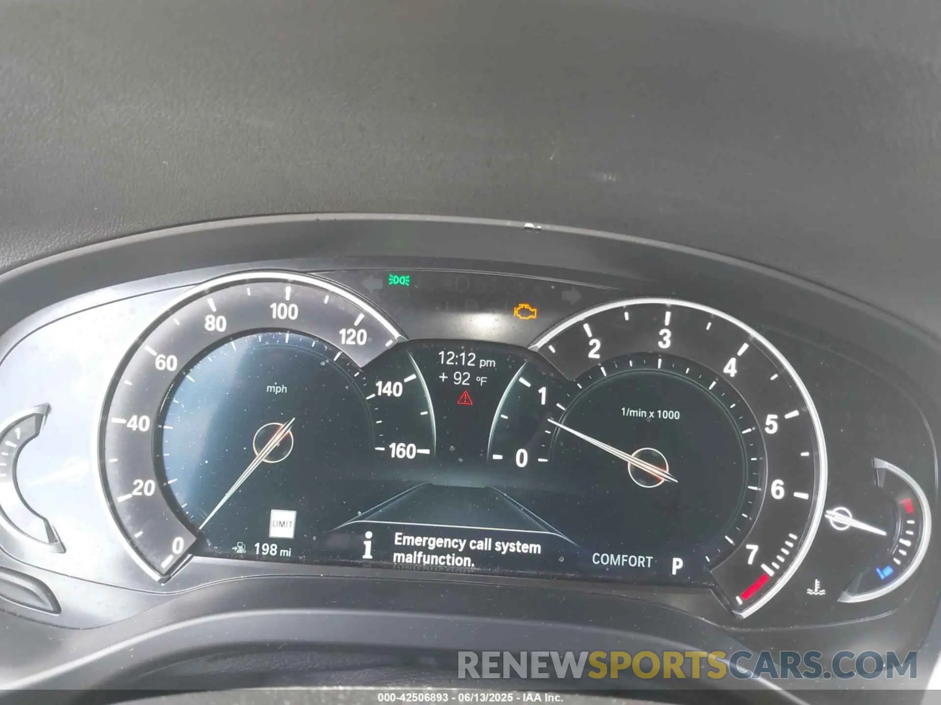 7 Photograph of a damaged car 5UXTR7C54KLF33863 BMW X3 2019