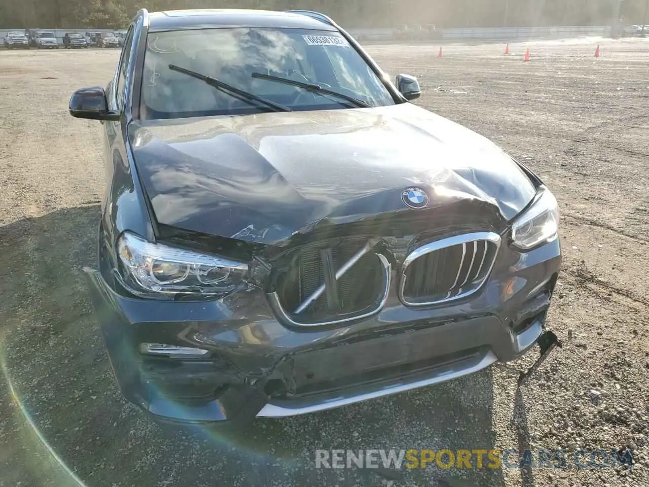 9 Photograph of a damaged car 5UXTR7C54KLR49408 BMW X3 2019
