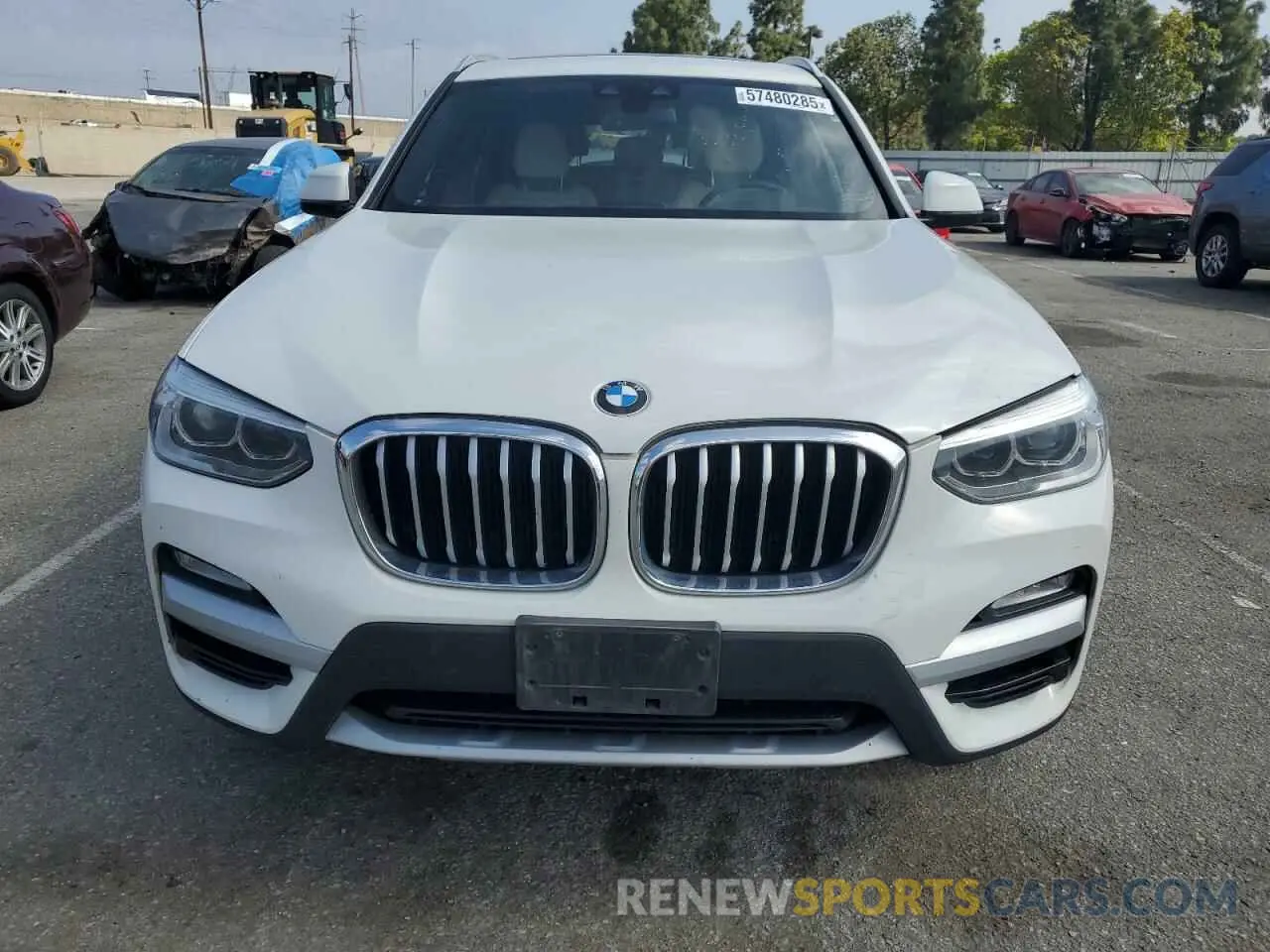 5 Photograph of a damaged car 5UXTR7C55KLE93812 BMW X3 2019