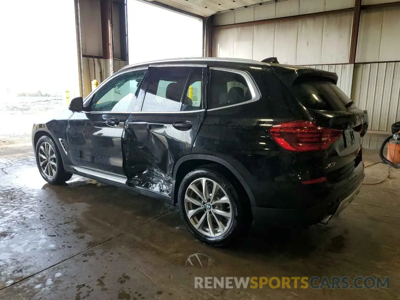 2 Photograph of a damaged car 5UXTR7C55KLF25724 BMW X3 2019