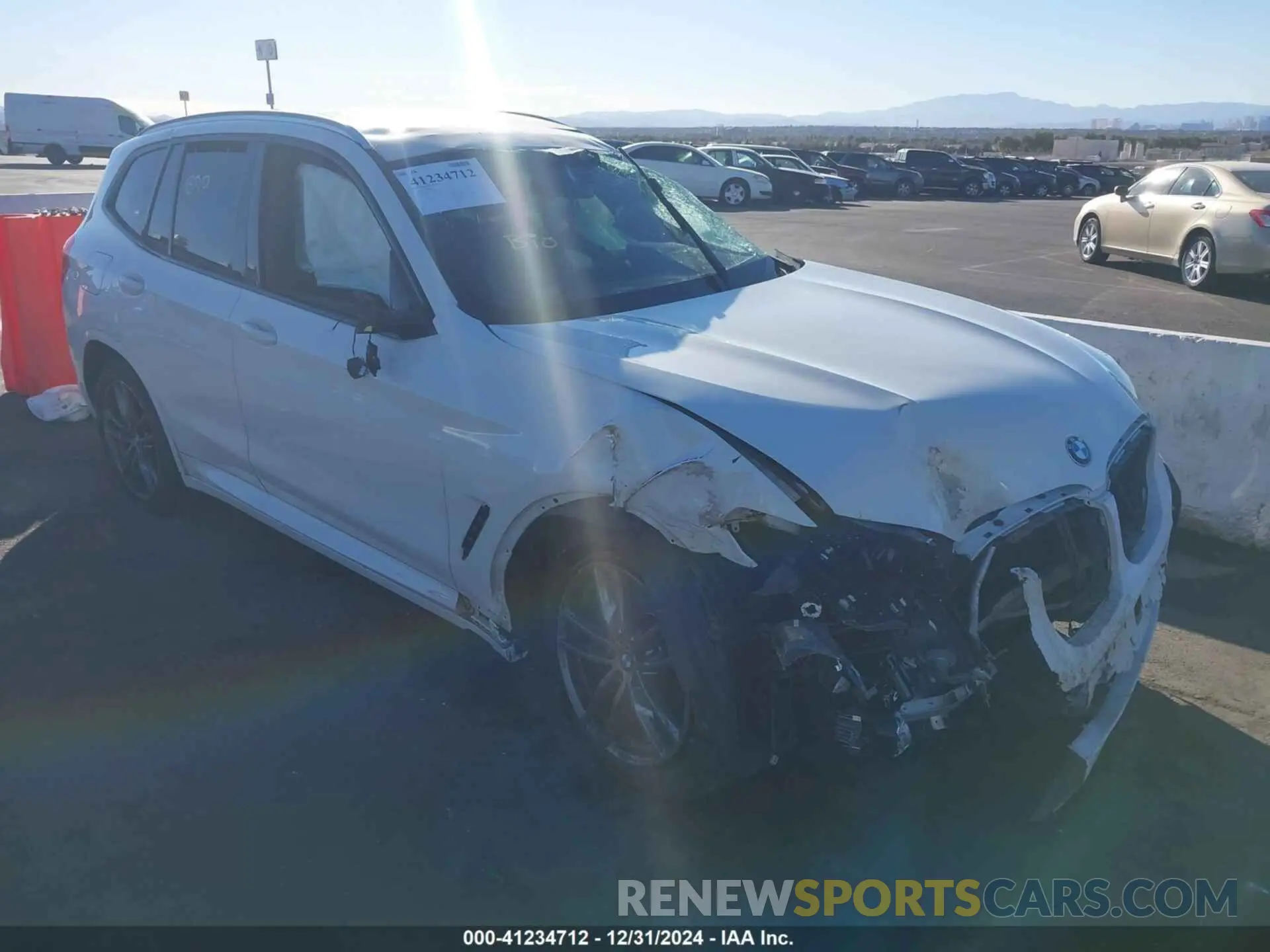1 Photograph of a damaged car 5UXTR7C55KLF36884 BMW X3 2019