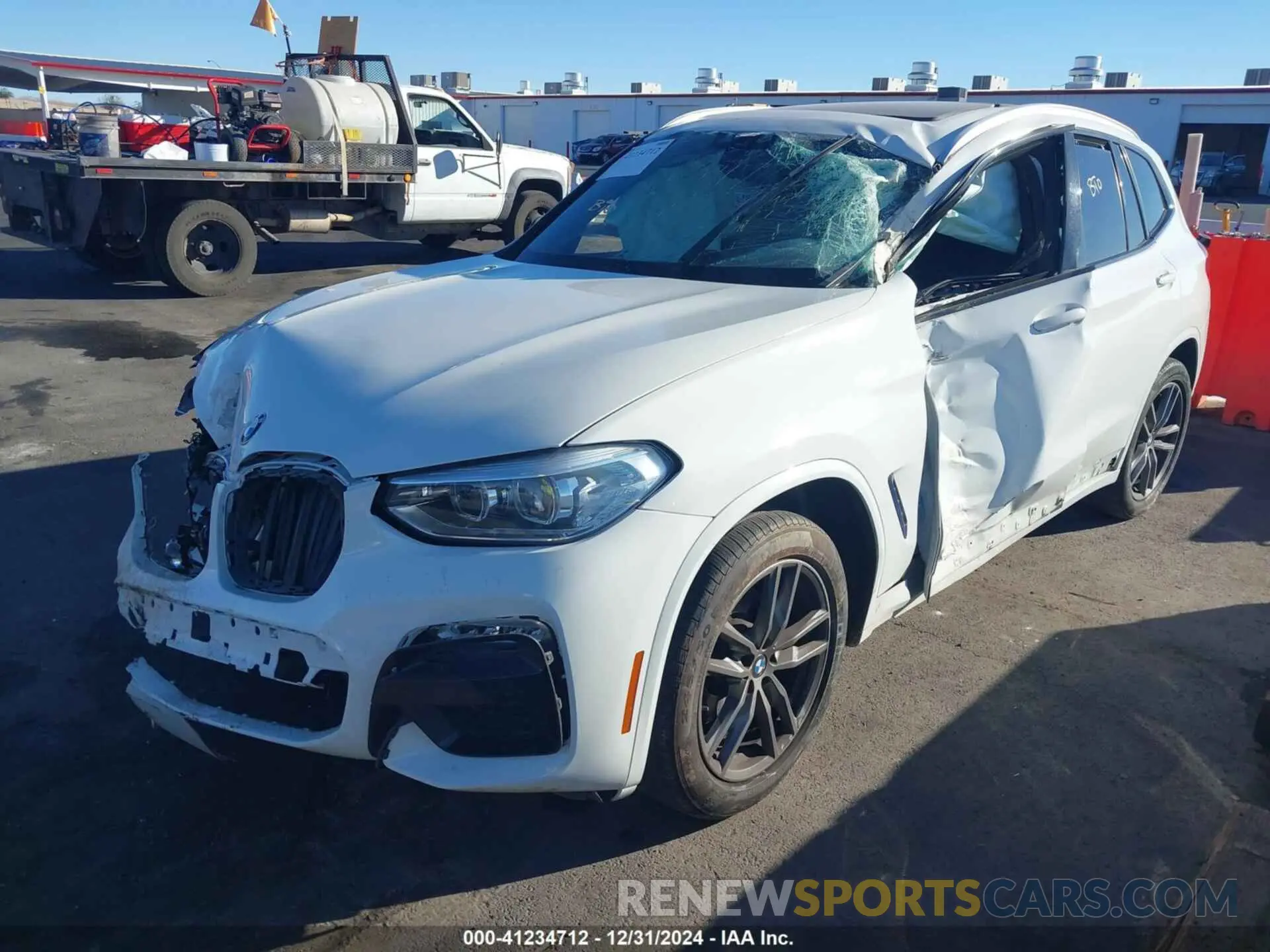 2 Photograph of a damaged car 5UXTR7C55KLF36884 BMW X3 2019