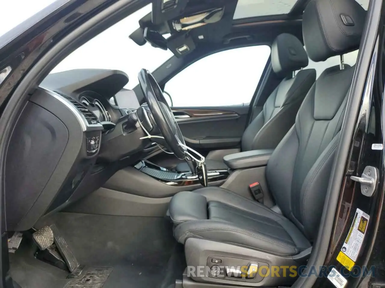 7 Photograph of a damaged car 5UXTR7C55KLR44315 BMW X3 2019