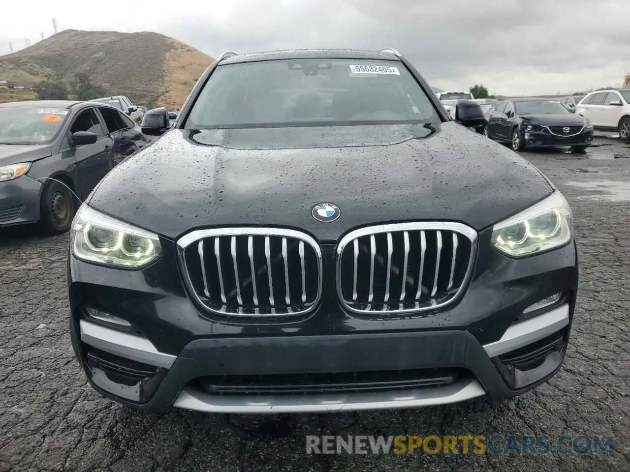 5 Photograph of a damaged car 5UXTR7C55KLR44556 BMW X3 2019