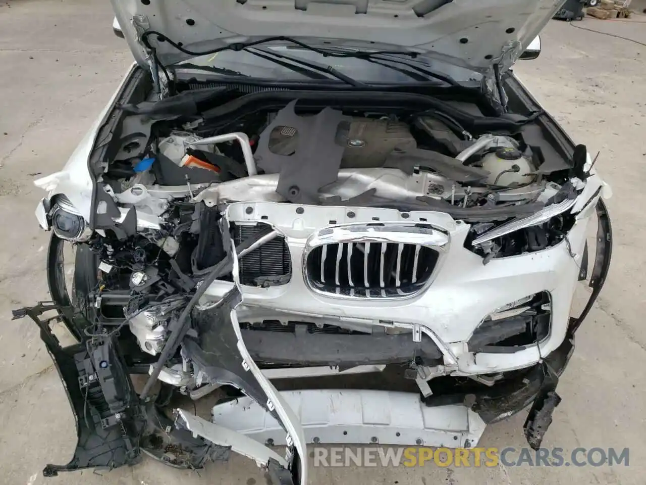 7 Photograph of a damaged car 5UXTR7C55KLR50048 BMW X3 2019