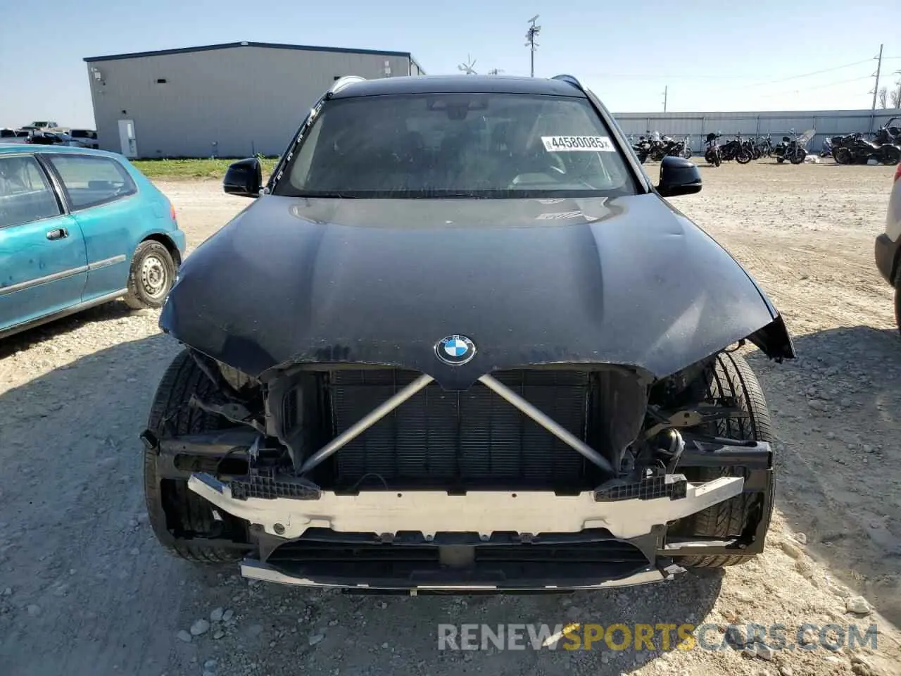 5 Photograph of a damaged car 5UXTR7C55KLR50051 BMW X3 2019