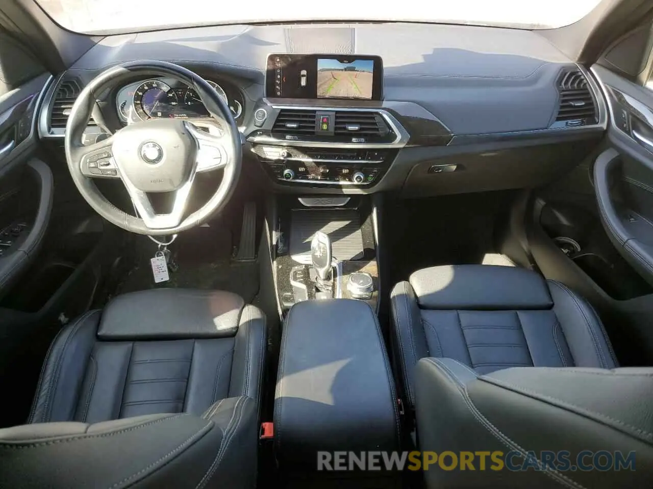 8 Photograph of a damaged car 5UXTR7C55KLR50051 BMW X3 2019