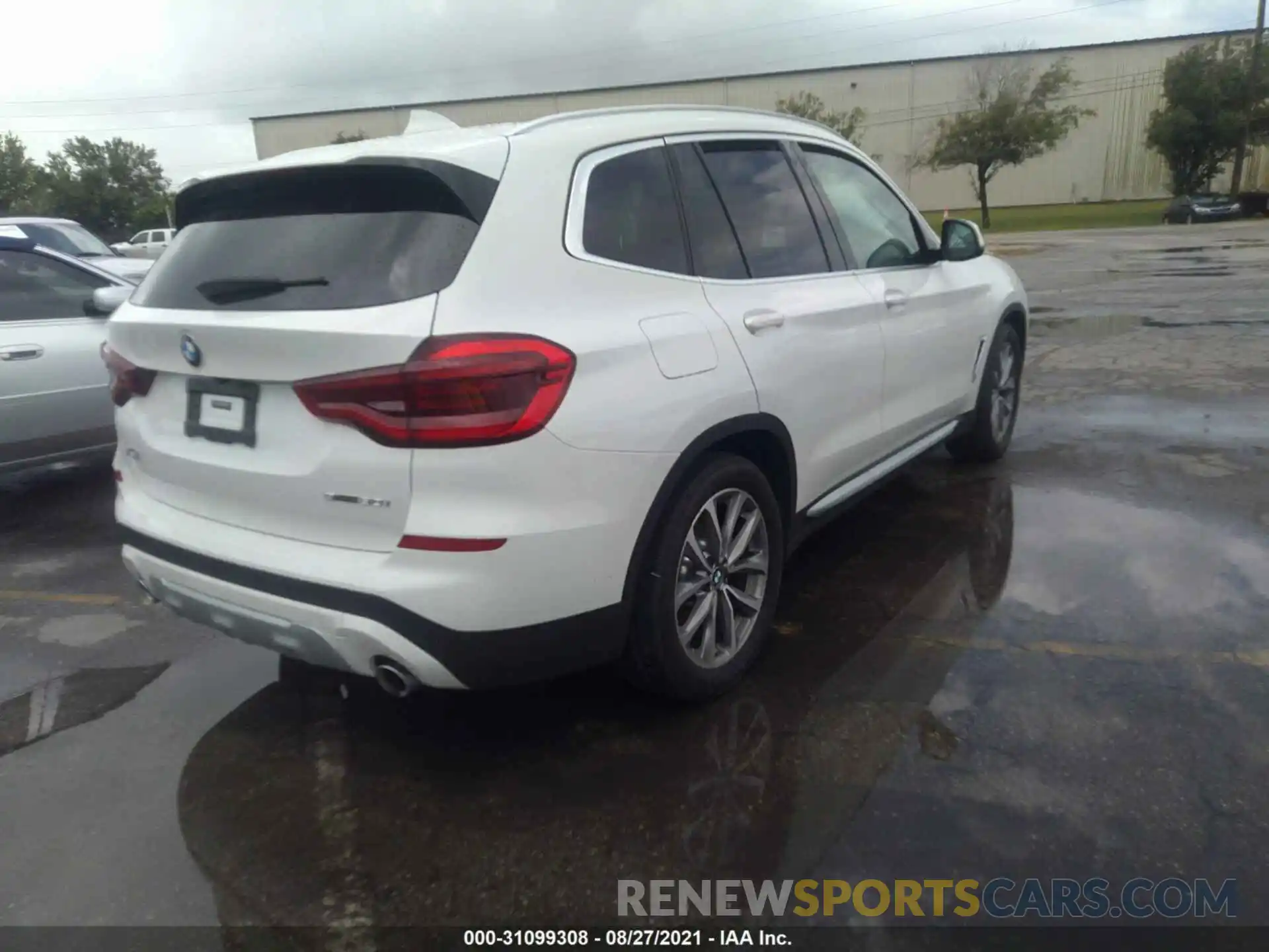 4 Photograph of a damaged car 5UXTR7C55KLR50180 BMW X3 2019