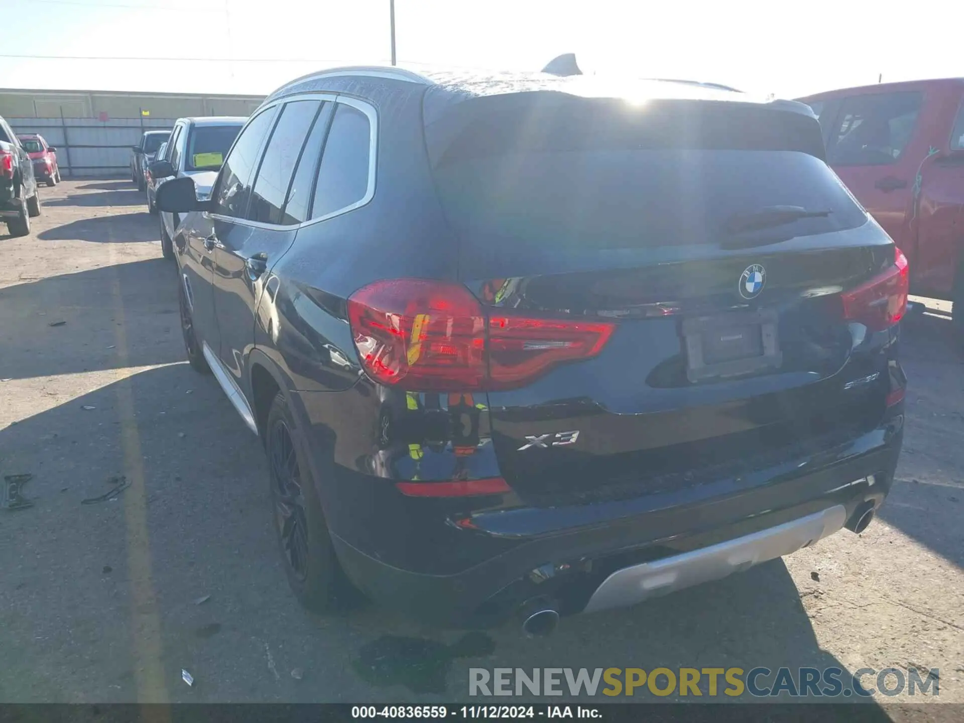 3 Photograph of a damaged car 5UXTR7C55KLR50793 BMW X3 2019