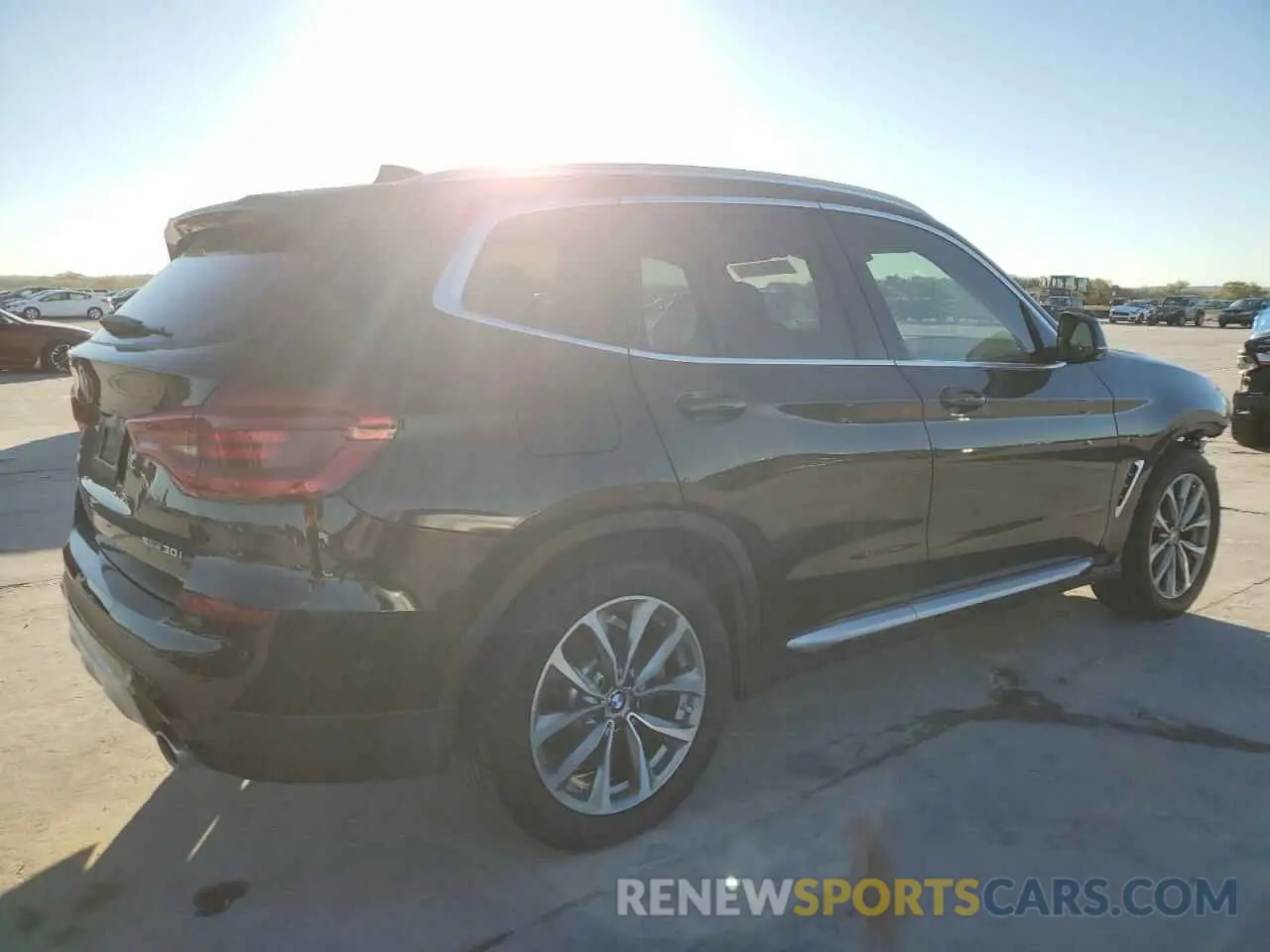 3 Photograph of a damaged car 5UXTR7C56KLE94886 BMW X3 2019