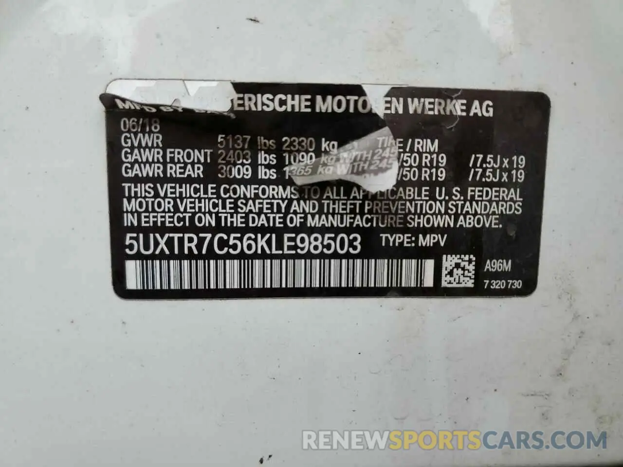 13 Photograph of a damaged car 5UXTR7C56KLE98503 BMW X3 2019