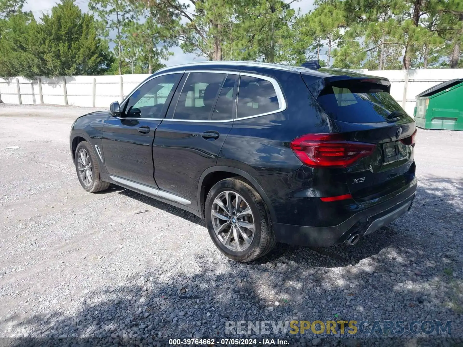 3 Photograph of a damaged car 5UXTR7C56KLF23433 BMW X3 2019