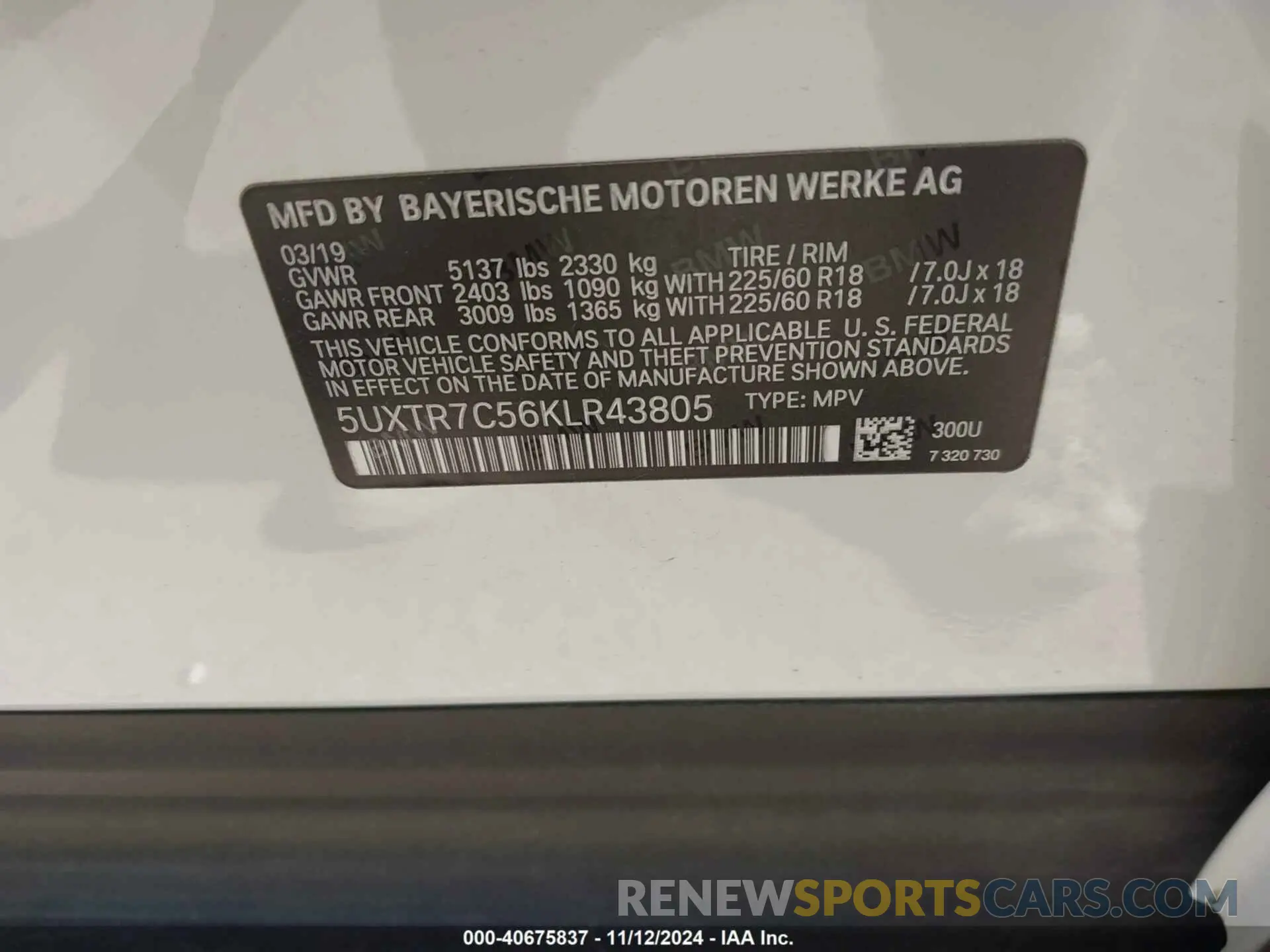 9 Photograph of a damaged car 5UXTR7C56KLR43805 BMW X3 2019