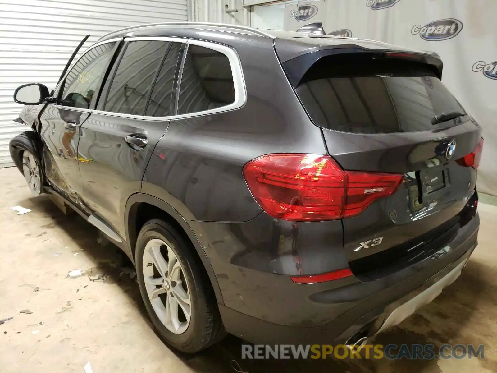 3 Photograph of a damaged car 5UXTR7C56KLR46851 BMW X3 2019