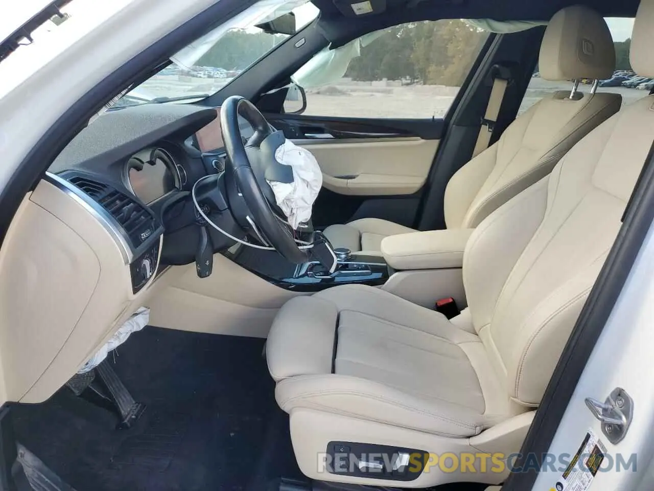 7 Photograph of a damaged car 5UXTR7C56KLR52102 BMW X3 2019