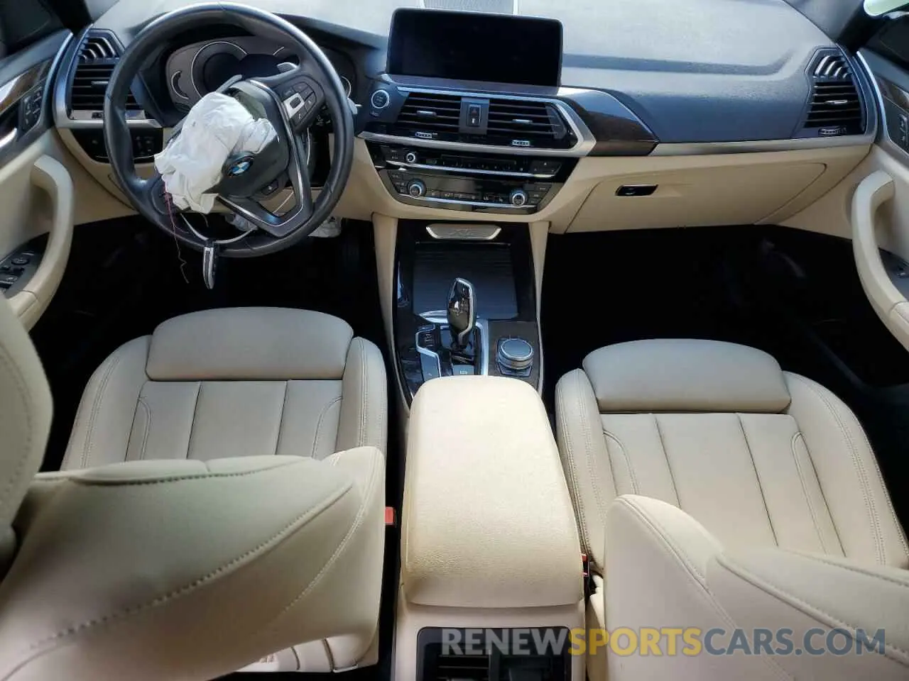 8 Photograph of a damaged car 5UXTR7C56KLR52102 BMW X3 2019