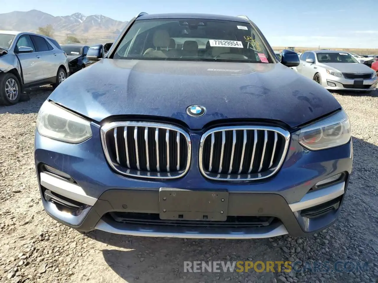 5 Photograph of a damaged car 5UXTR7C57KLE96288 BMW X3 2019