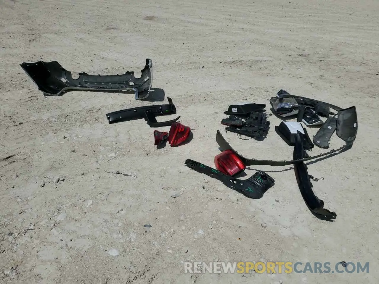 13 Photograph of a damaged car 5UXTR7C57KLE97733 BMW X3 2019