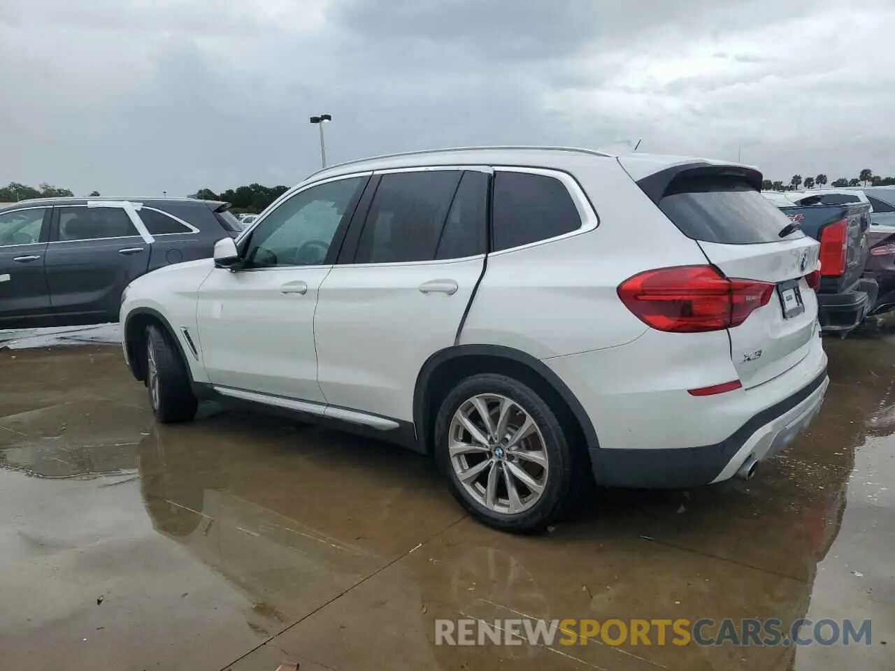 2 Photograph of a damaged car 5UXTR7C57KLE97800 BMW X3 2019