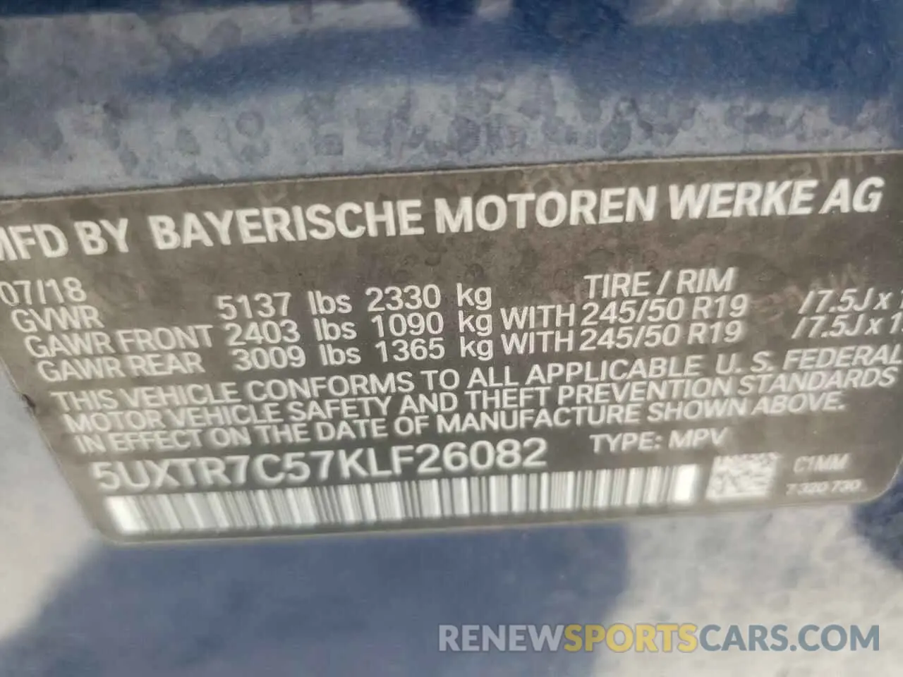 13 Photograph of a damaged car 5UXTR7C57KLF26082 BMW X3 2019