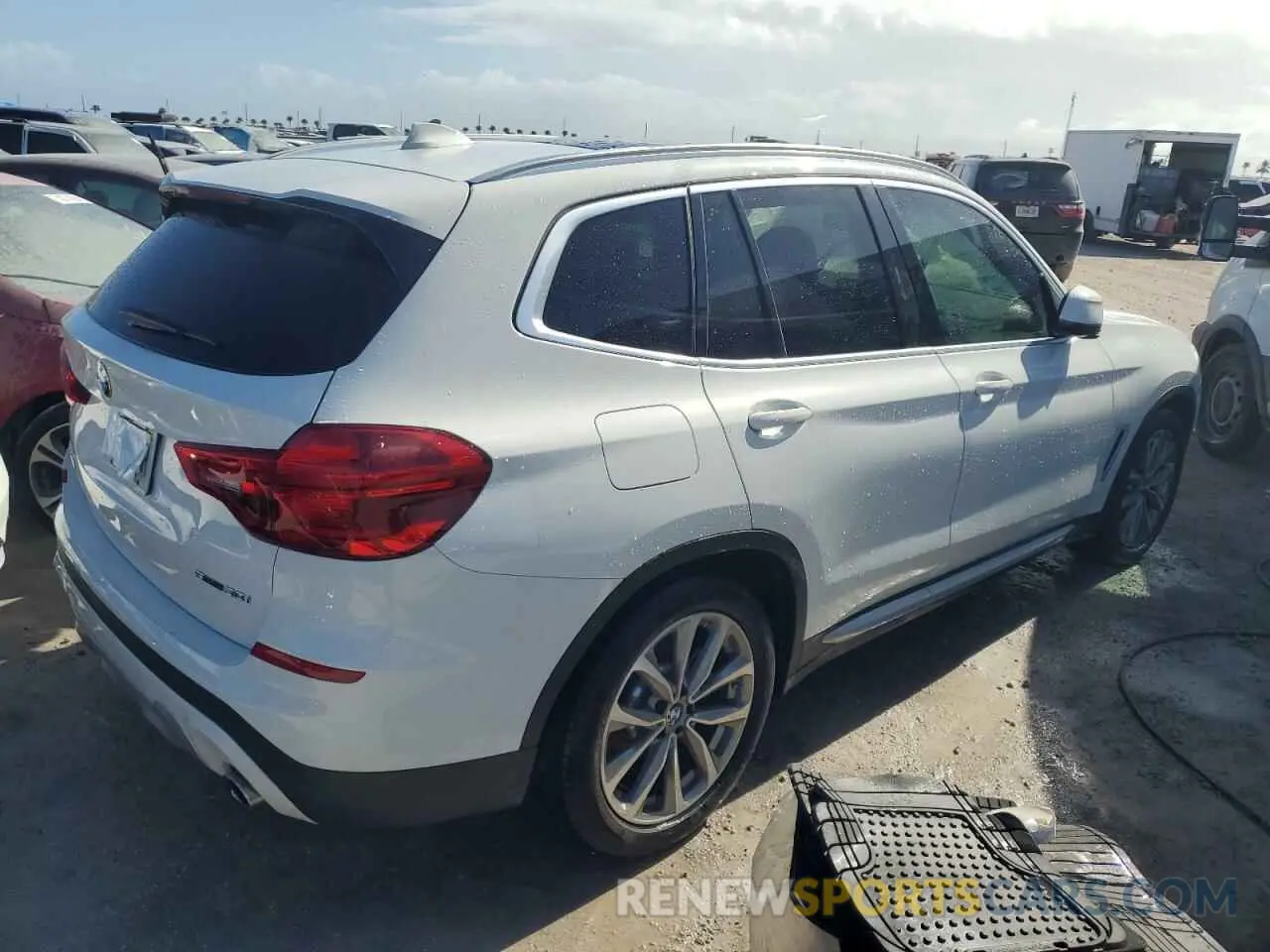 3 Photograph of a damaged car 5UXTR7C57KLF26177 BMW X3 2019