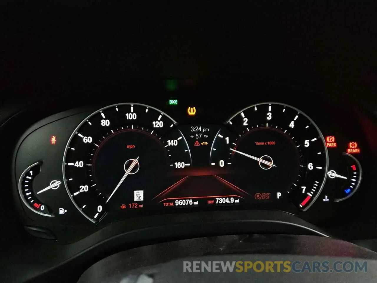 9 Photograph of a damaged car 5UXTR7C57KLF27832 BMW X3 2019