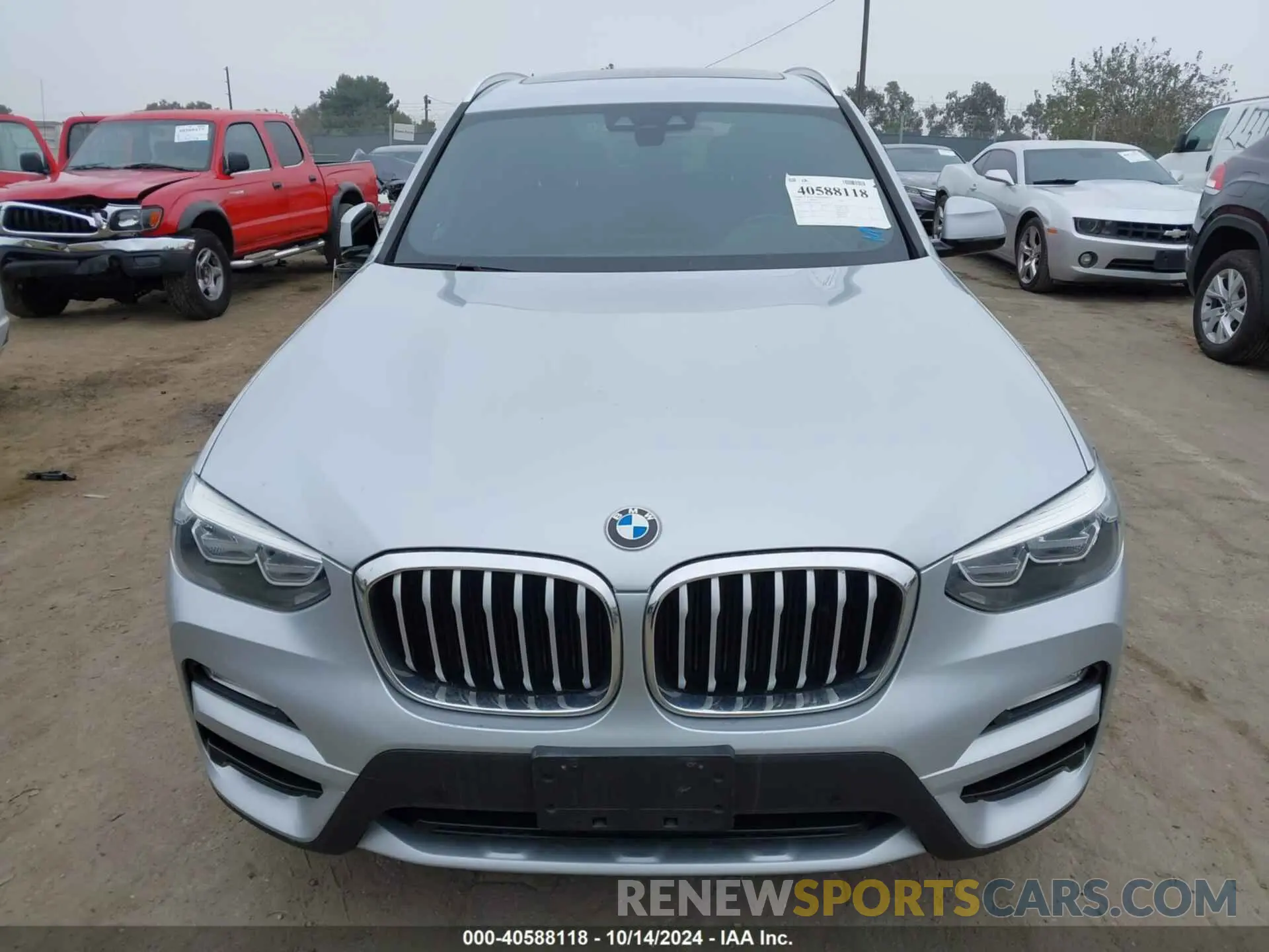 12 Photograph of a damaged car 5UXTR7C57KLR51735 BMW X3 2019