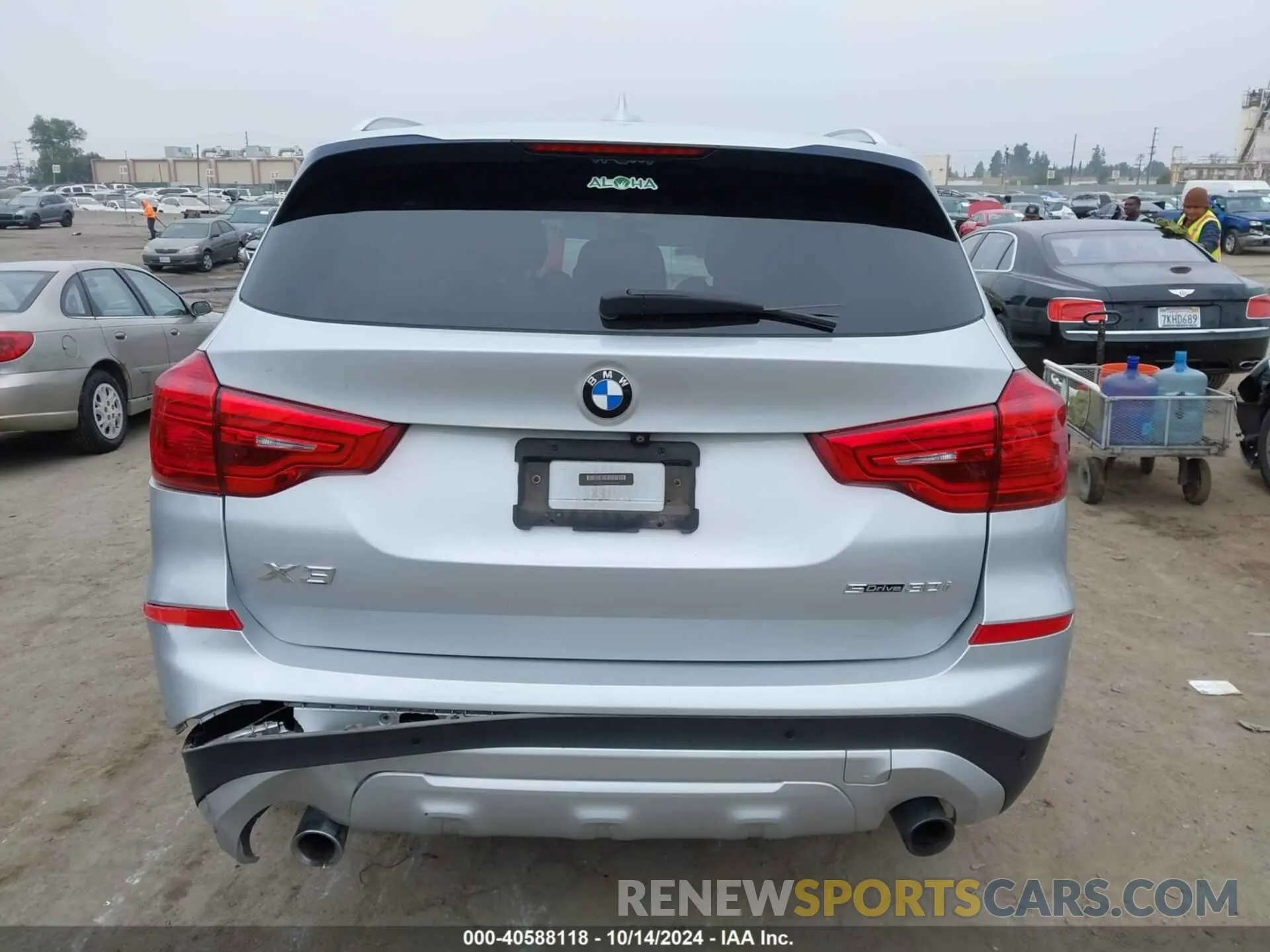 16 Photograph of a damaged car 5UXTR7C57KLR51735 BMW X3 2019