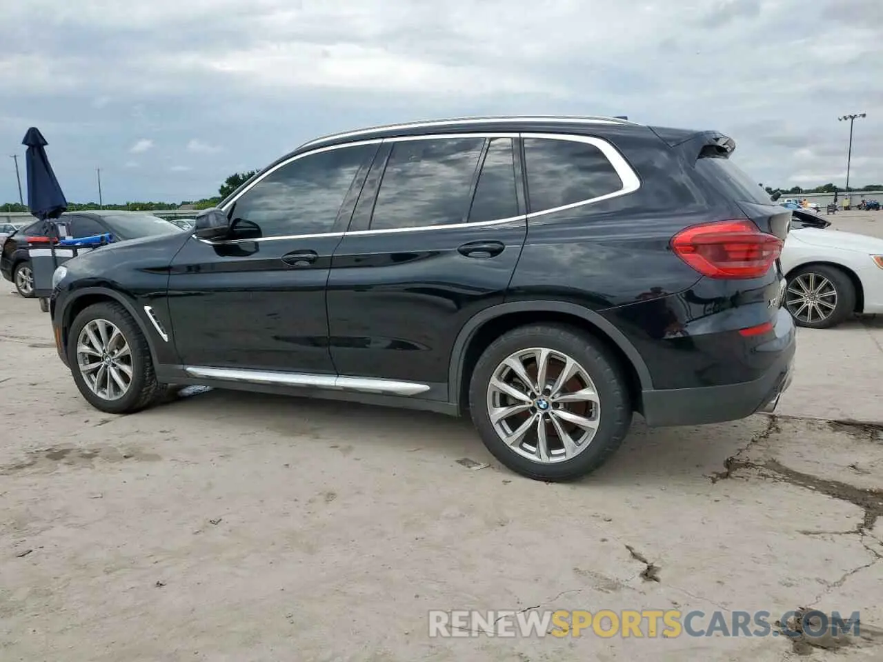 2 Photograph of a damaged car 5UXTR7C58KLE88281 BMW X3 2019