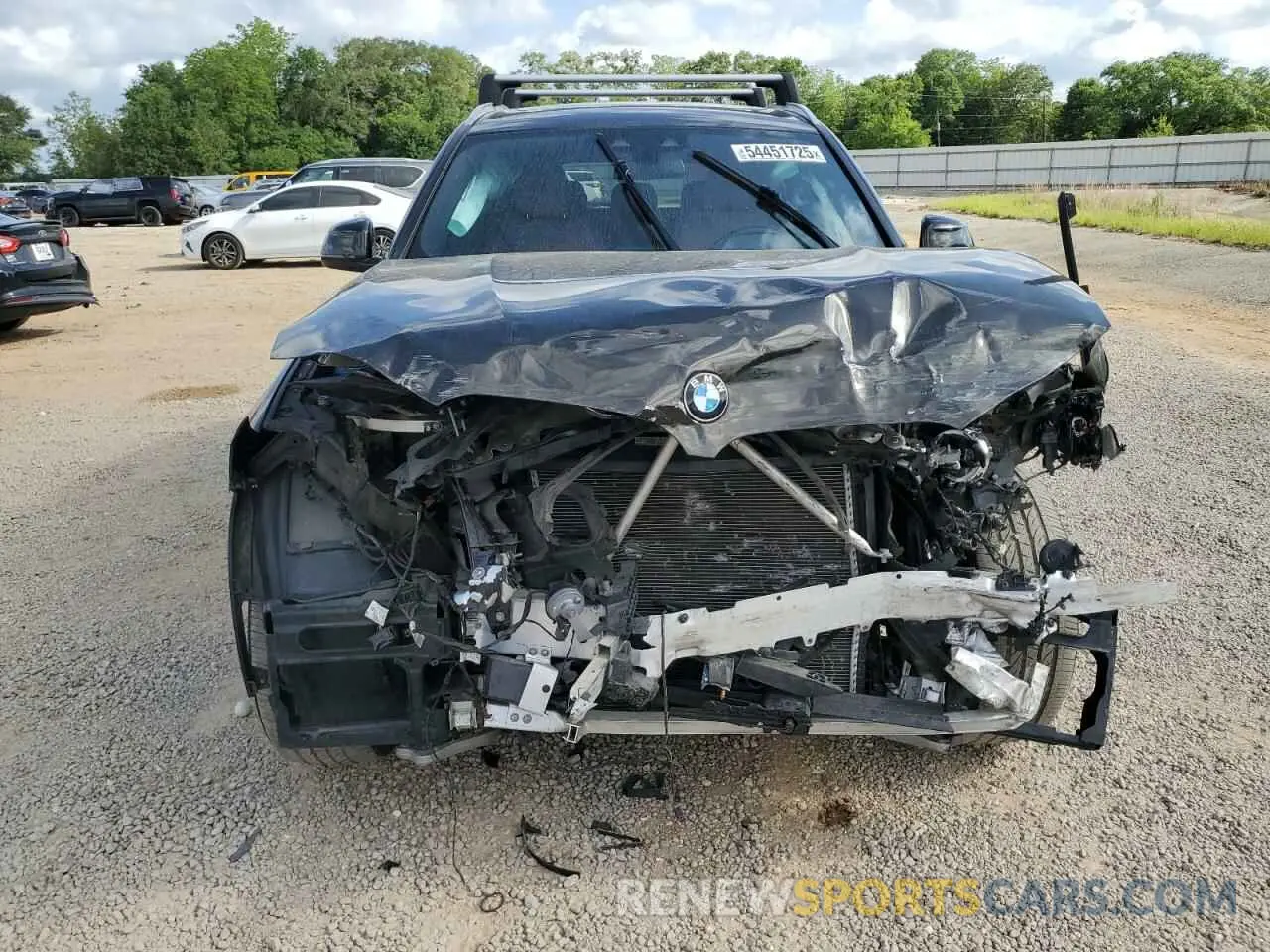 5 Photograph of a damaged car 5UXTR7C58KLE96509 BMW X3 2019