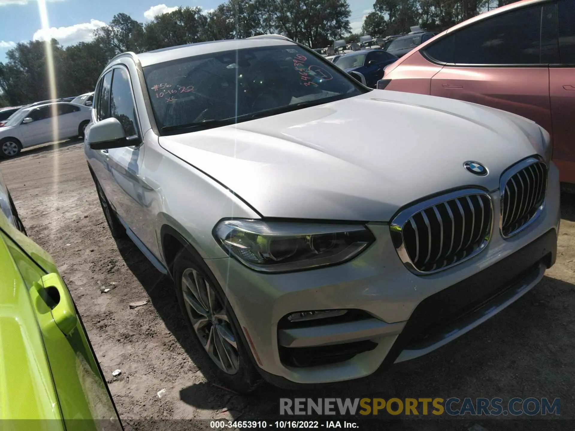 1 Photograph of a damaged car 5UXTR7C58KLE96543 BMW X3 2019
