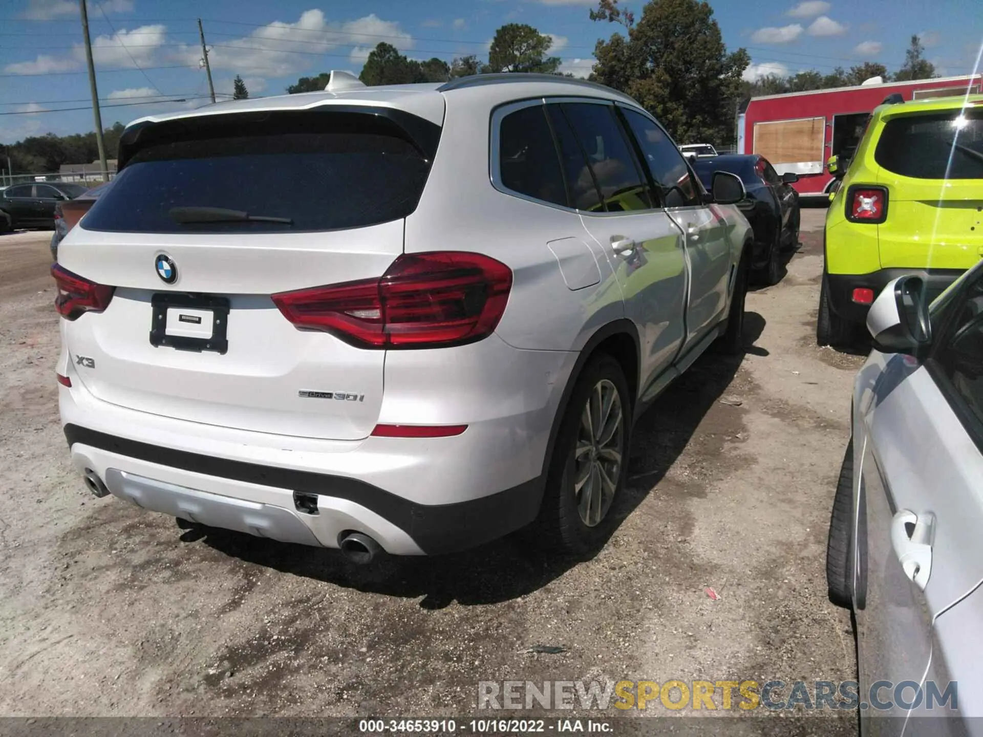 4 Photograph of a damaged car 5UXTR7C58KLE96543 BMW X3 2019