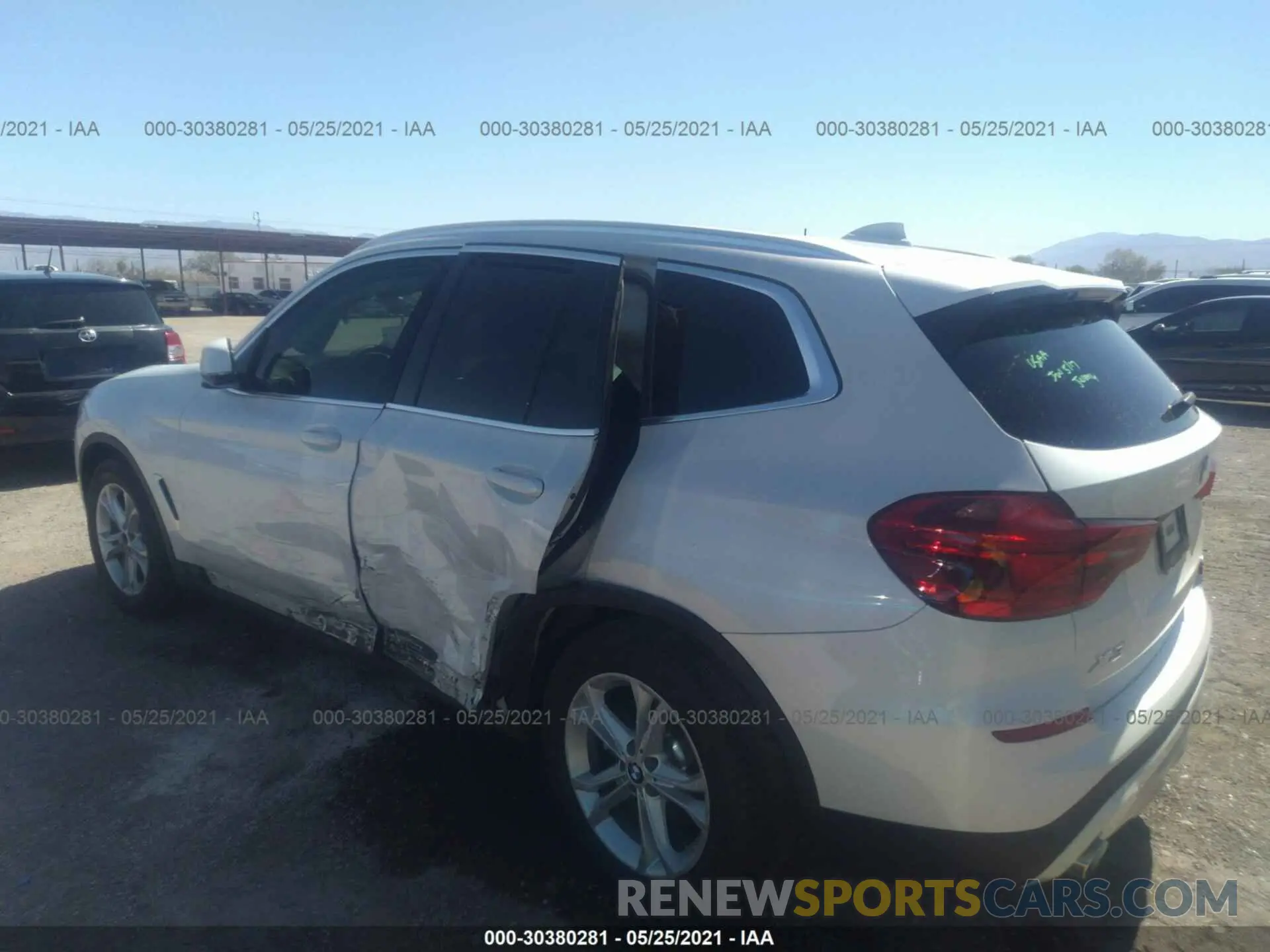 3 Photograph of a damaged car 5UXTR7C58KLF23935 BMW X3 2019