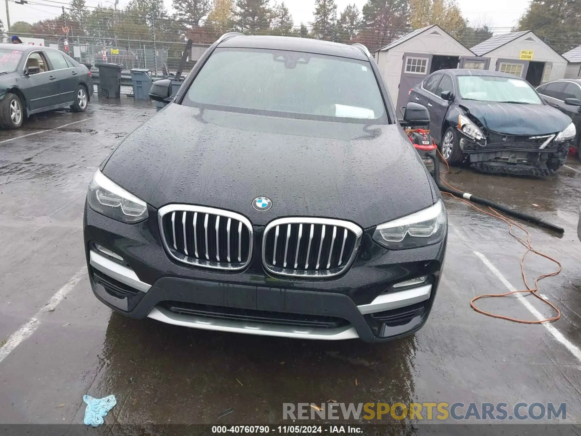 11 Photograph of a damaged car 5UXTR7C58KLF25524 BMW X3 2019
