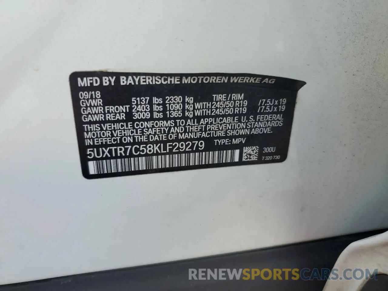 13 Photograph of a damaged car 5UXTR7C58KLF29279 BMW X3 2019