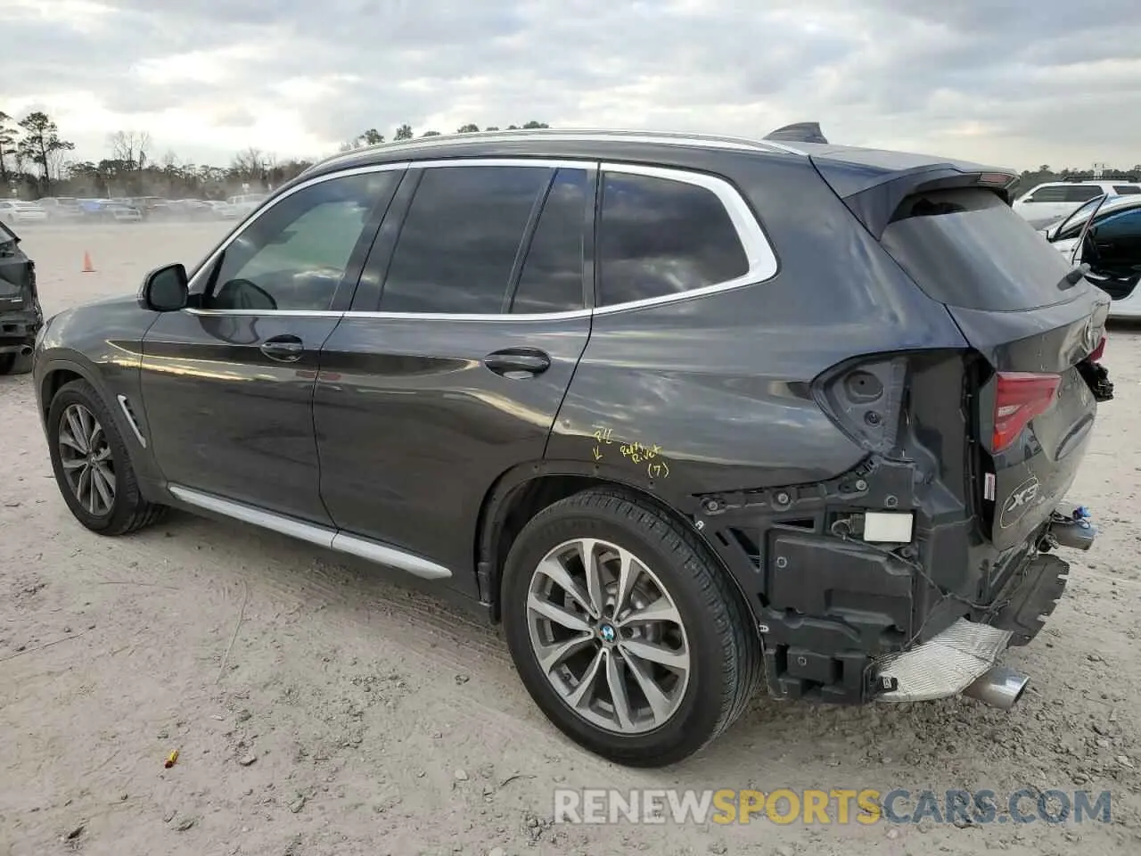 2 Photograph of a damaged car 5UXTR7C58KLF29363 BMW X3 2019