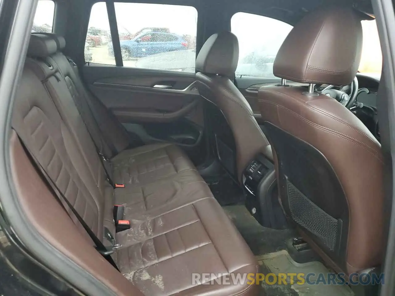 11 Photograph of a damaged car 5UXTR7C58KLF31274 BMW X3 2019