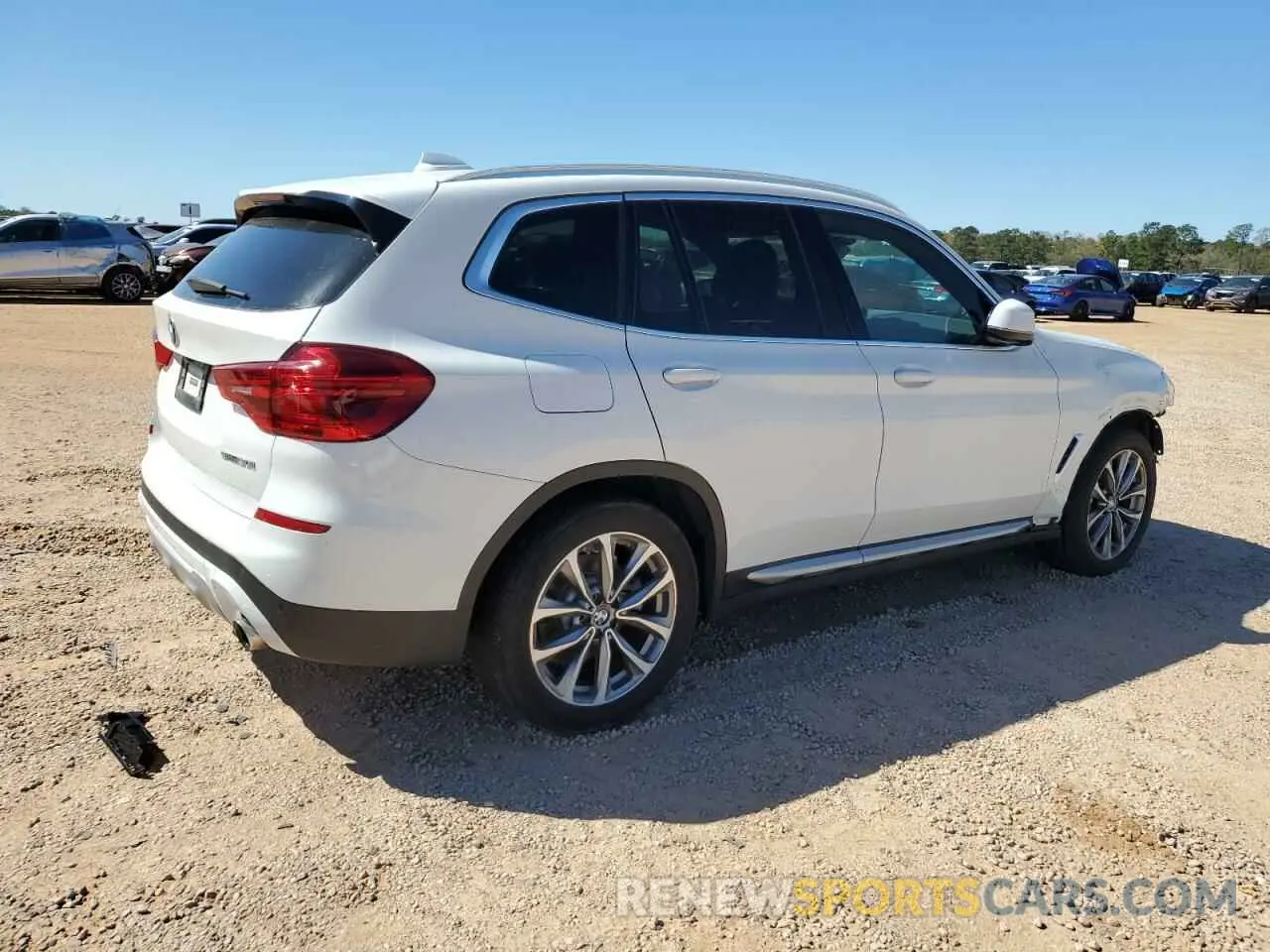 3 Photograph of a damaged car 5UXTR7C58KLF35339 BMW X3 2019