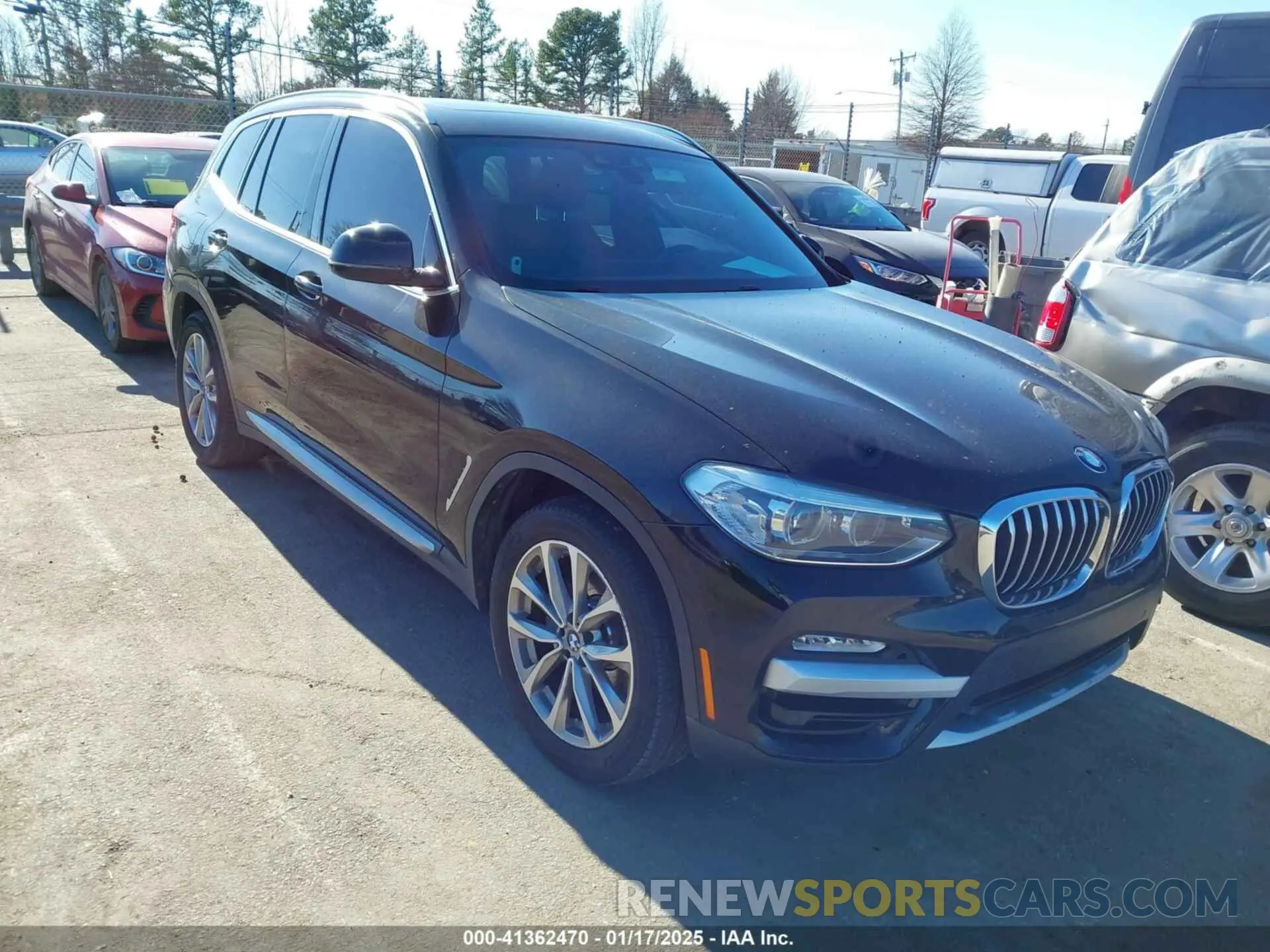 1 Photograph of a damaged car 5UXTR7C59KLE88287 BMW X3 2019