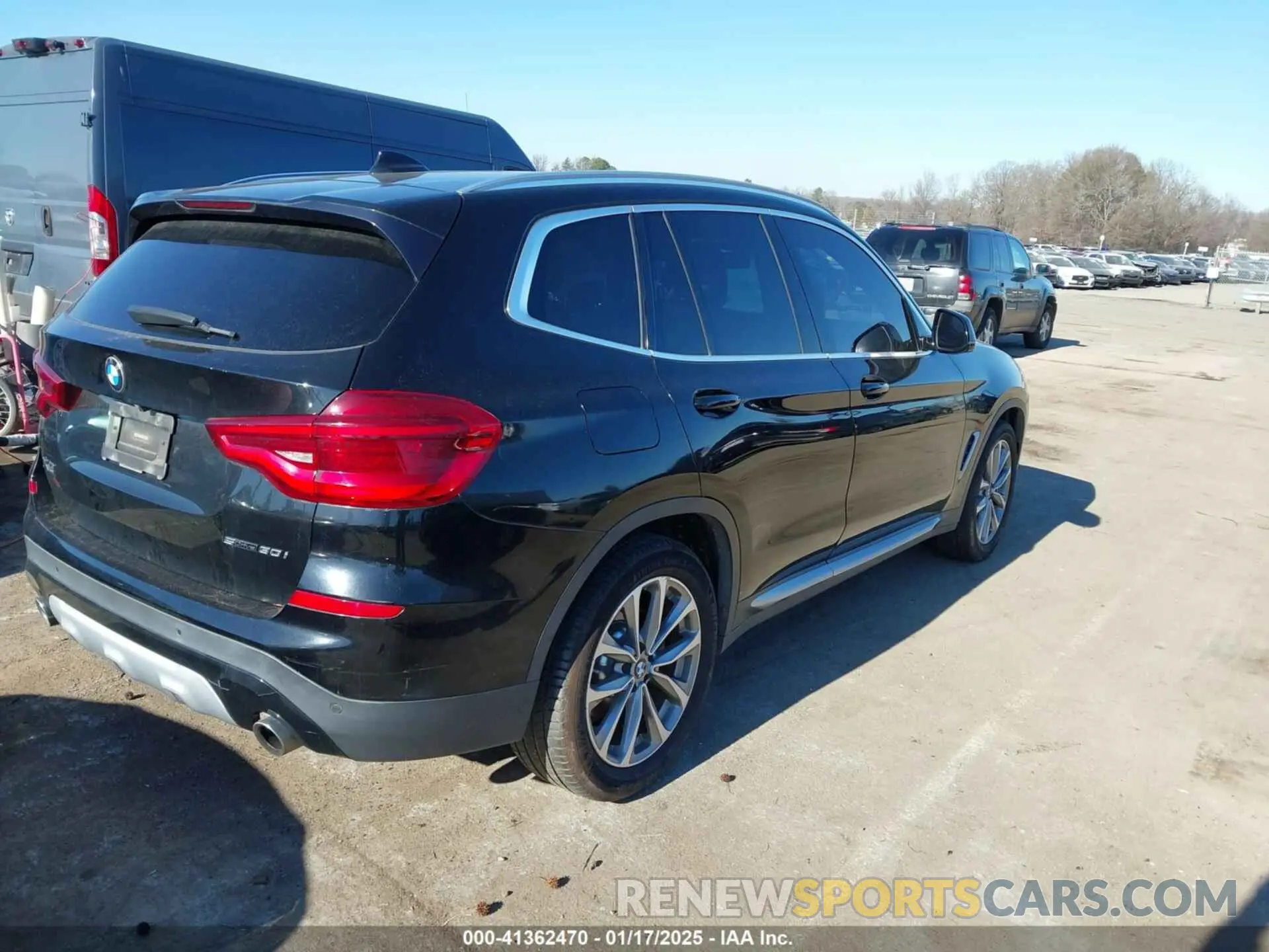 4 Photograph of a damaged car 5UXTR7C59KLE88287 BMW X3 2019