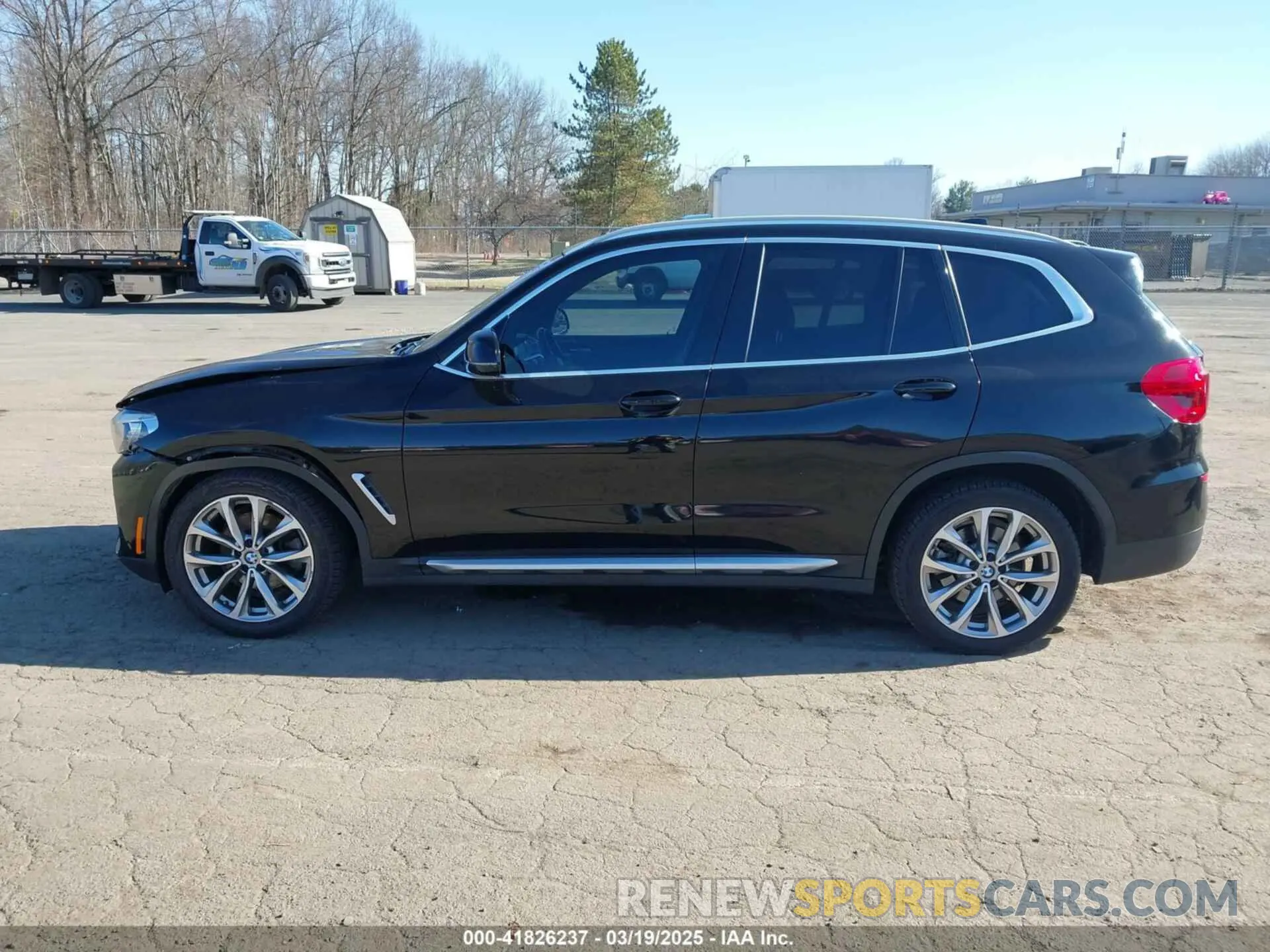 14 Photograph of a damaged car 5UXTR7C59KLF25726 BMW X3 2019