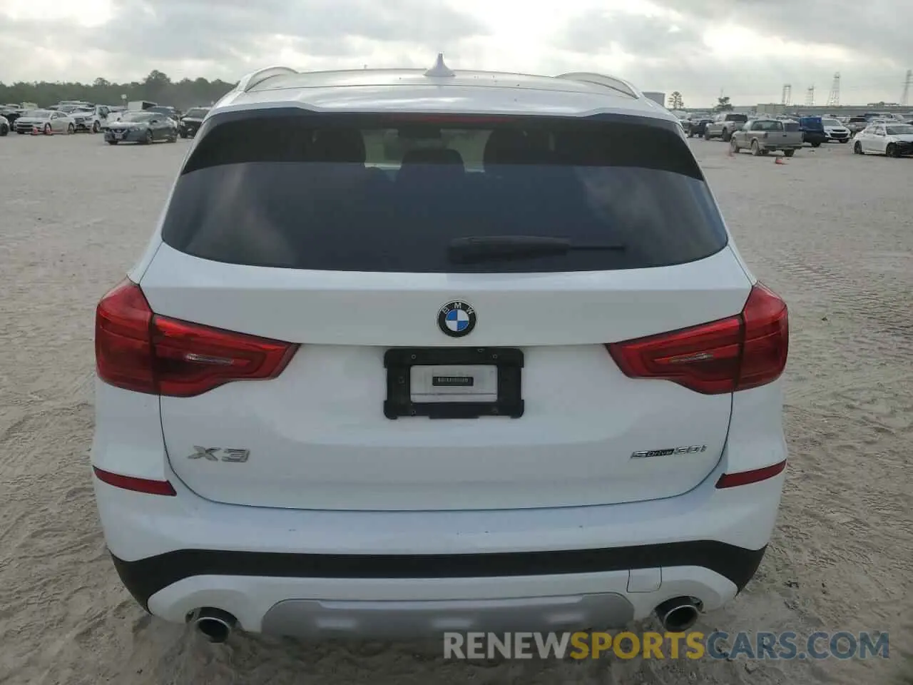 6 Photograph of a damaged car 5UXTR7C59KLF25810 BMW X3 2019