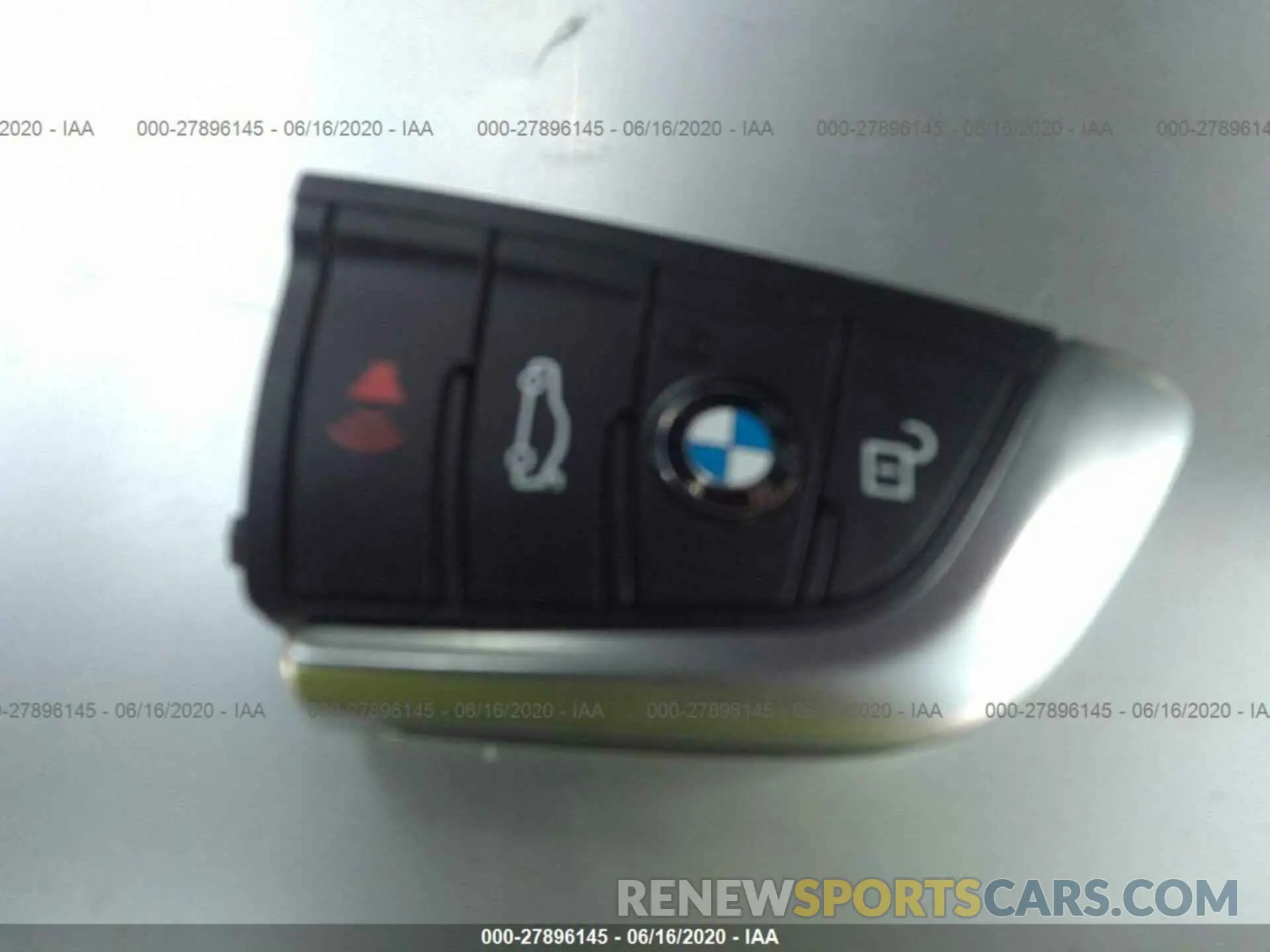 11 Photograph of a damaged car 5UXTR7C59KLF31526 BMW X3 2019
