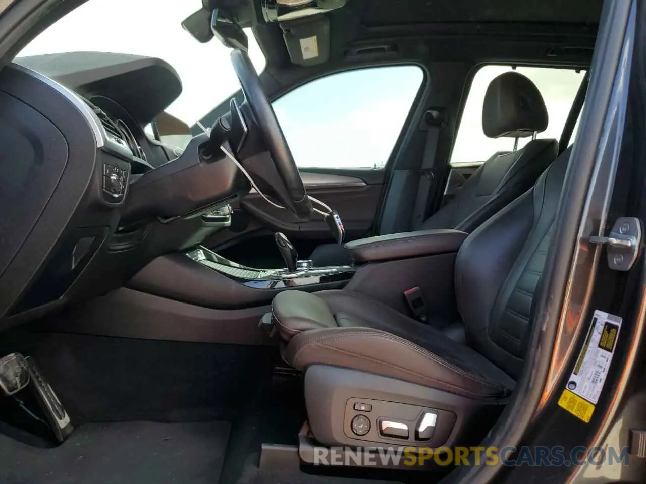 7 Photograph of a damaged car 5UXTR7C59KLF33793 BMW X3 2019