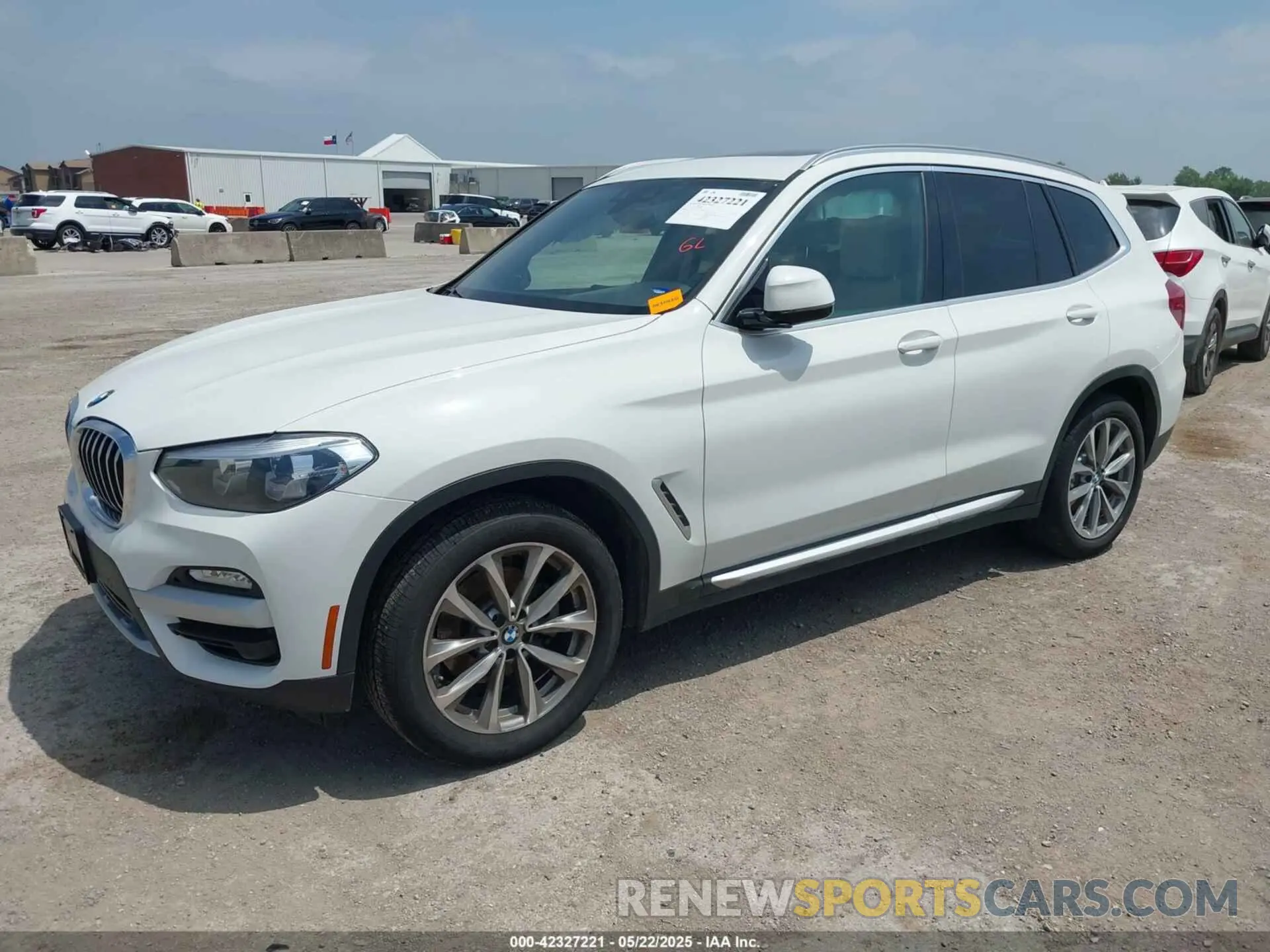 2 Photograph of a damaged car 5UXTR7C59KLR38680 BMW X3 2019