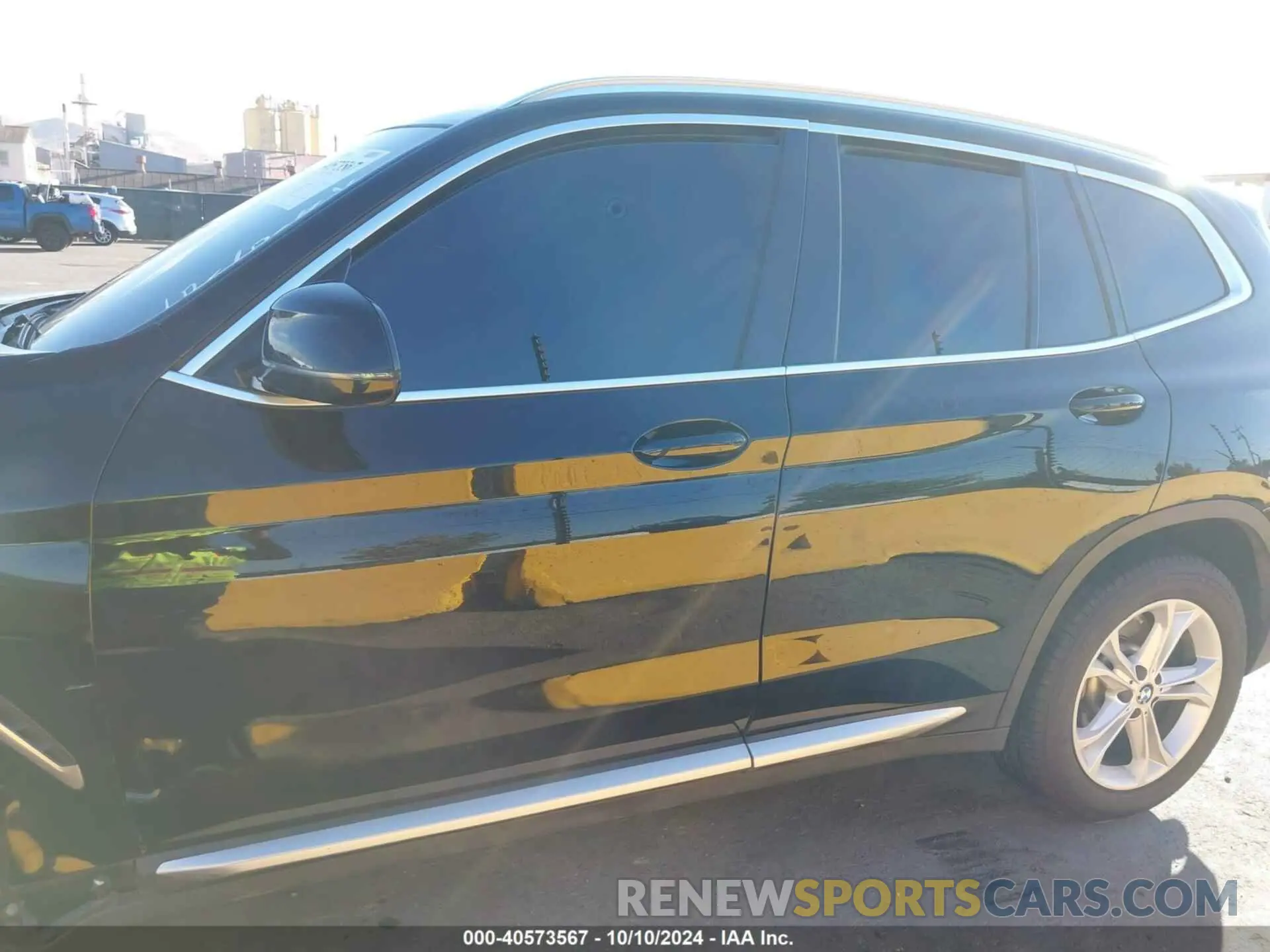 14 Photograph of a damaged car 5UXTR7C59KLR43667 BMW X3 2019