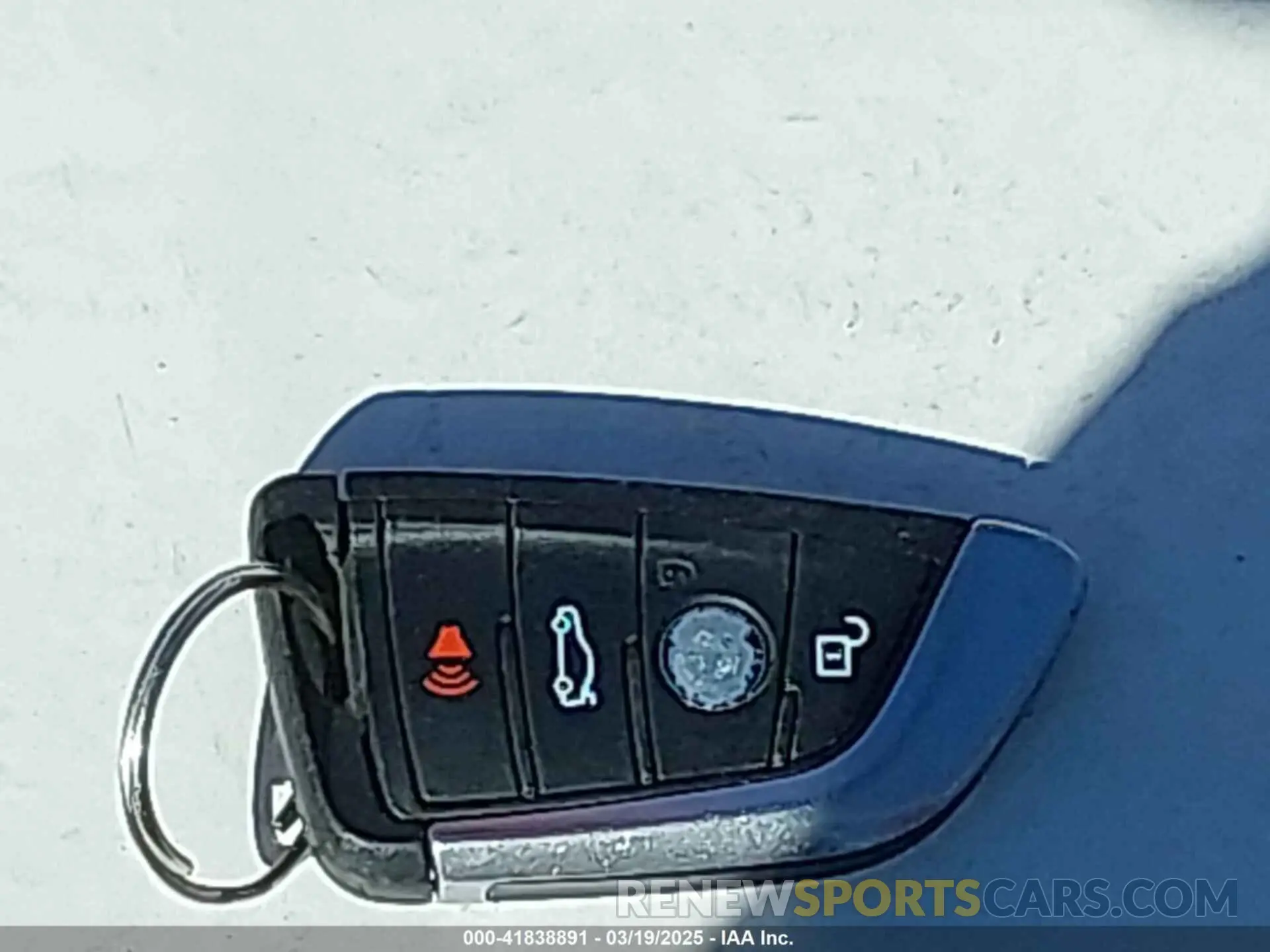 11 Photograph of a damaged car 5UXTR7C59KLR44964 BMW X3 2019