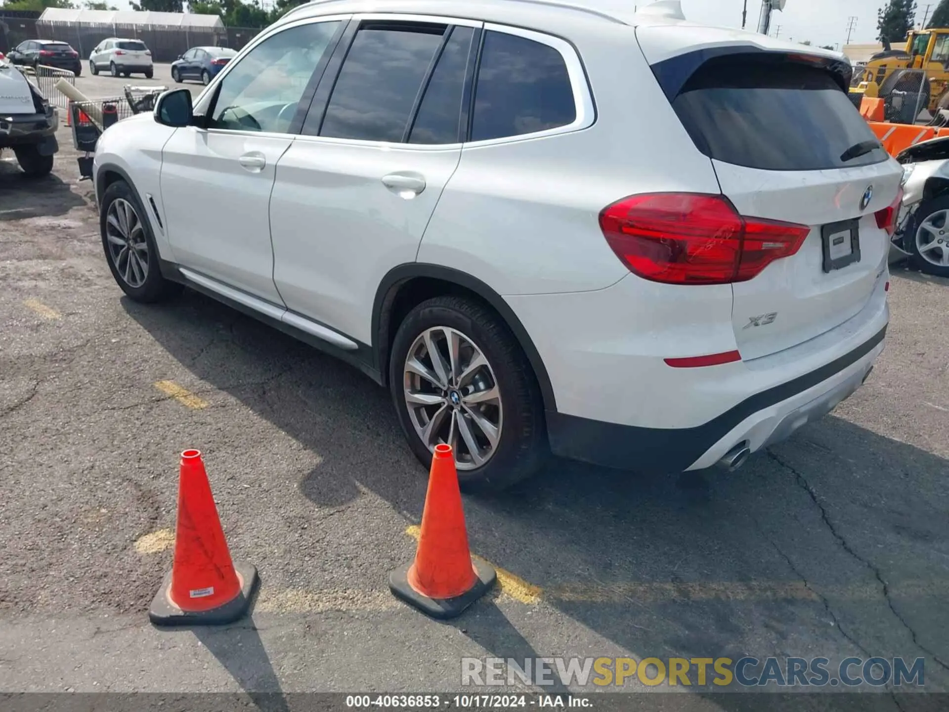3 Photograph of a damaged car 5UXTR7C59KLR53583 BMW X3 2019